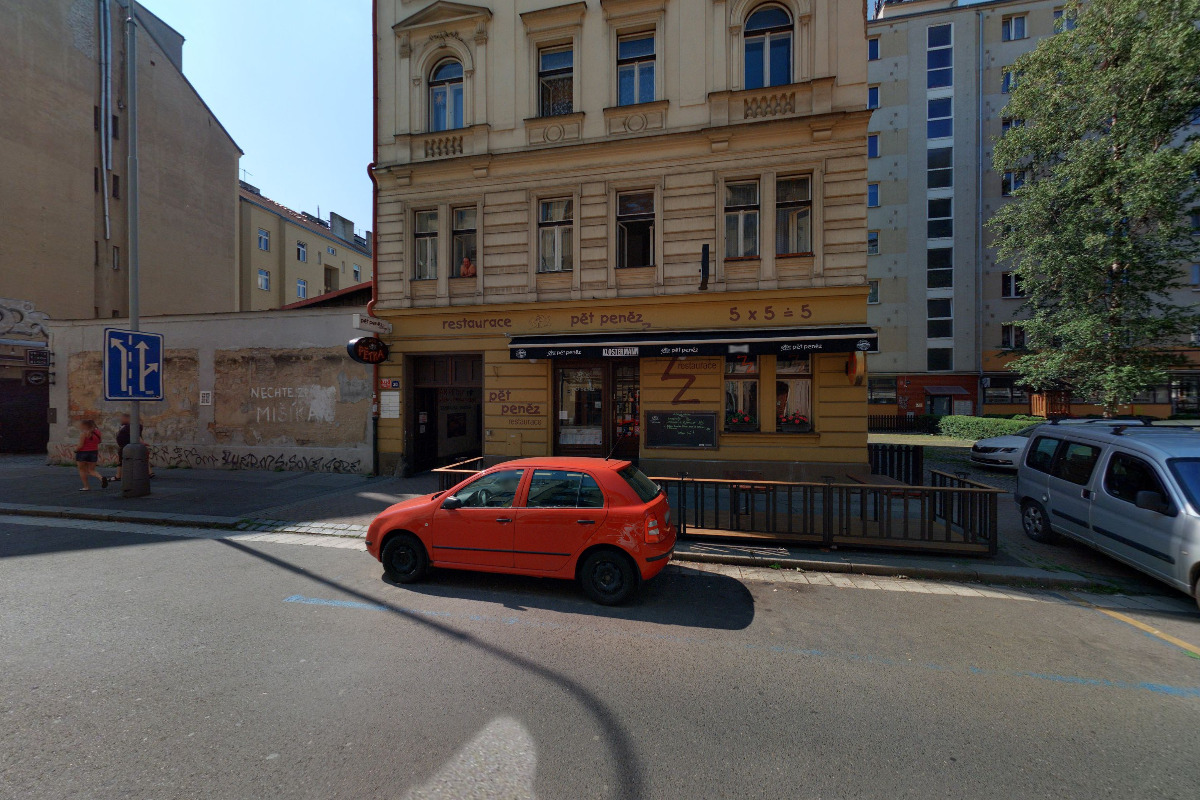 Restaurace Pět peněz foto 1