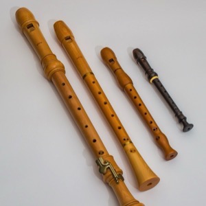 Online sellers of sheet music and musical instruments