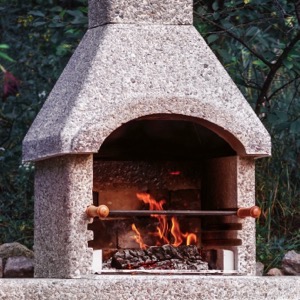Prodej zahradních krbů a grilů