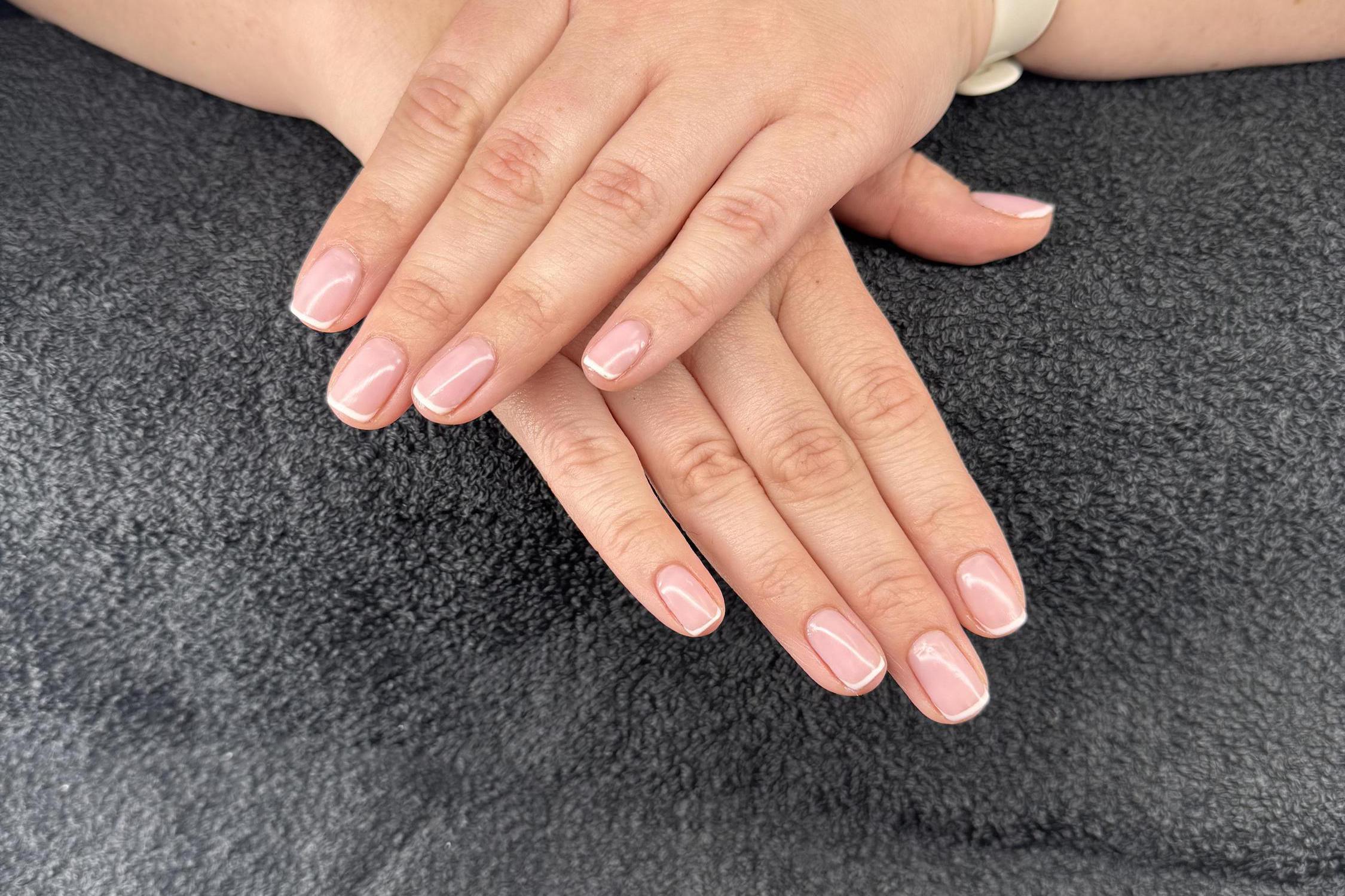 Jana Bičišťová - pedikúra. manikúra