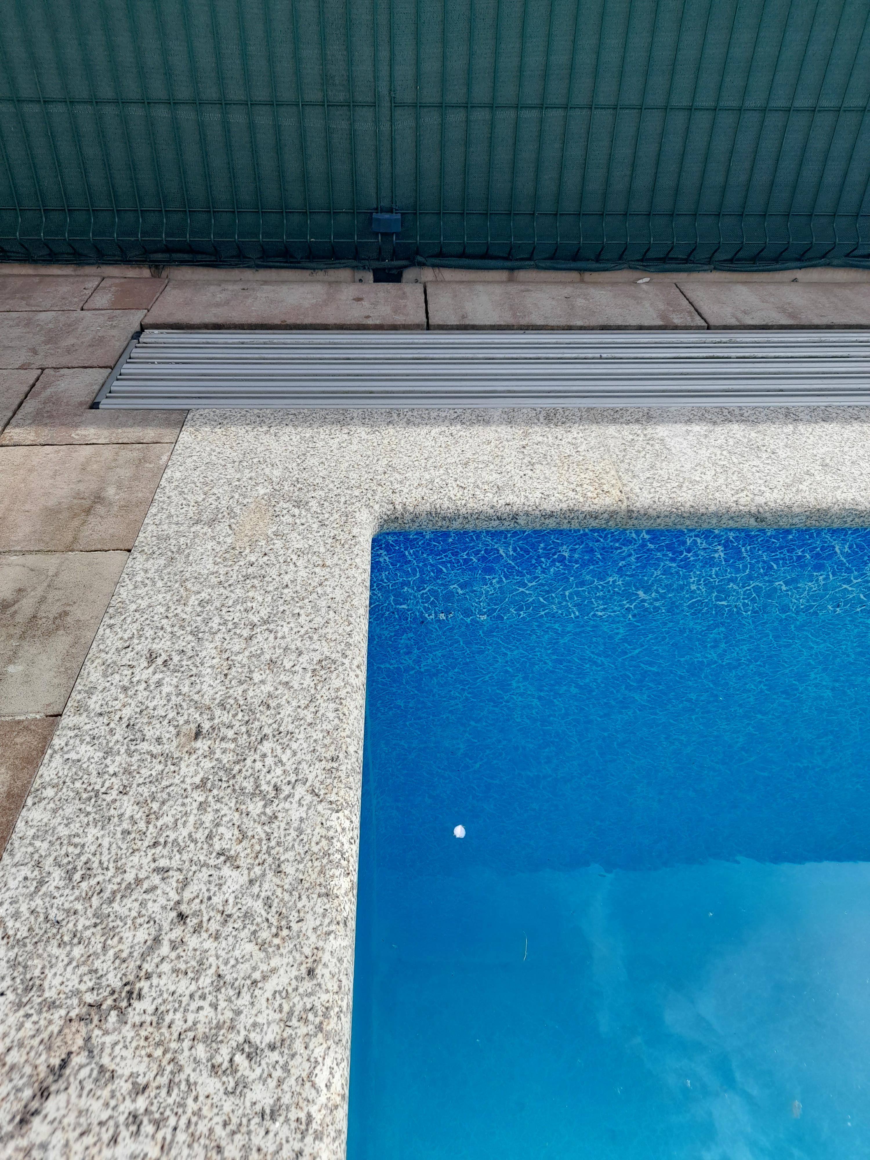 Výroba bazénové lemovky z přírodního kamene