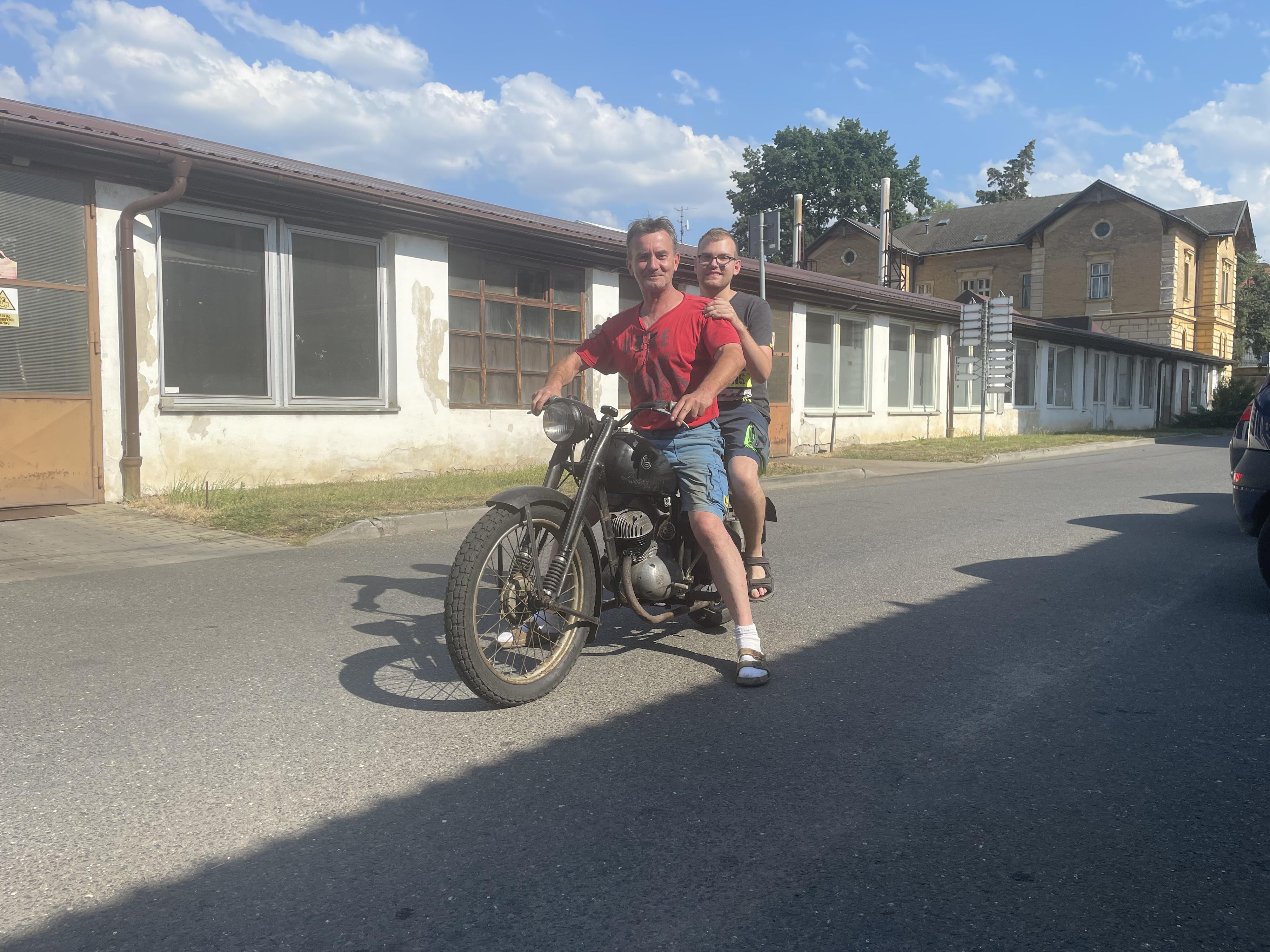 Autoservis Jaroslav Kolářík foto 3