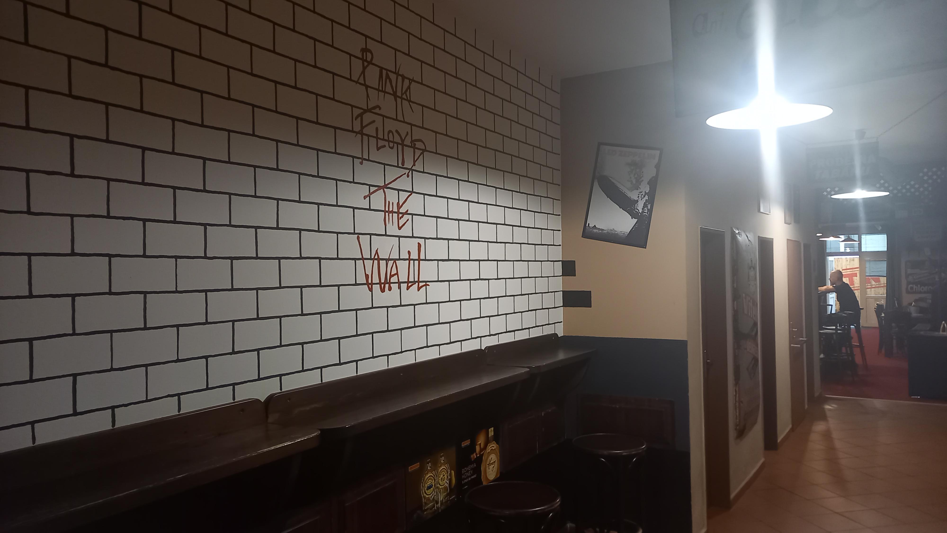 TNT Bar foto 3