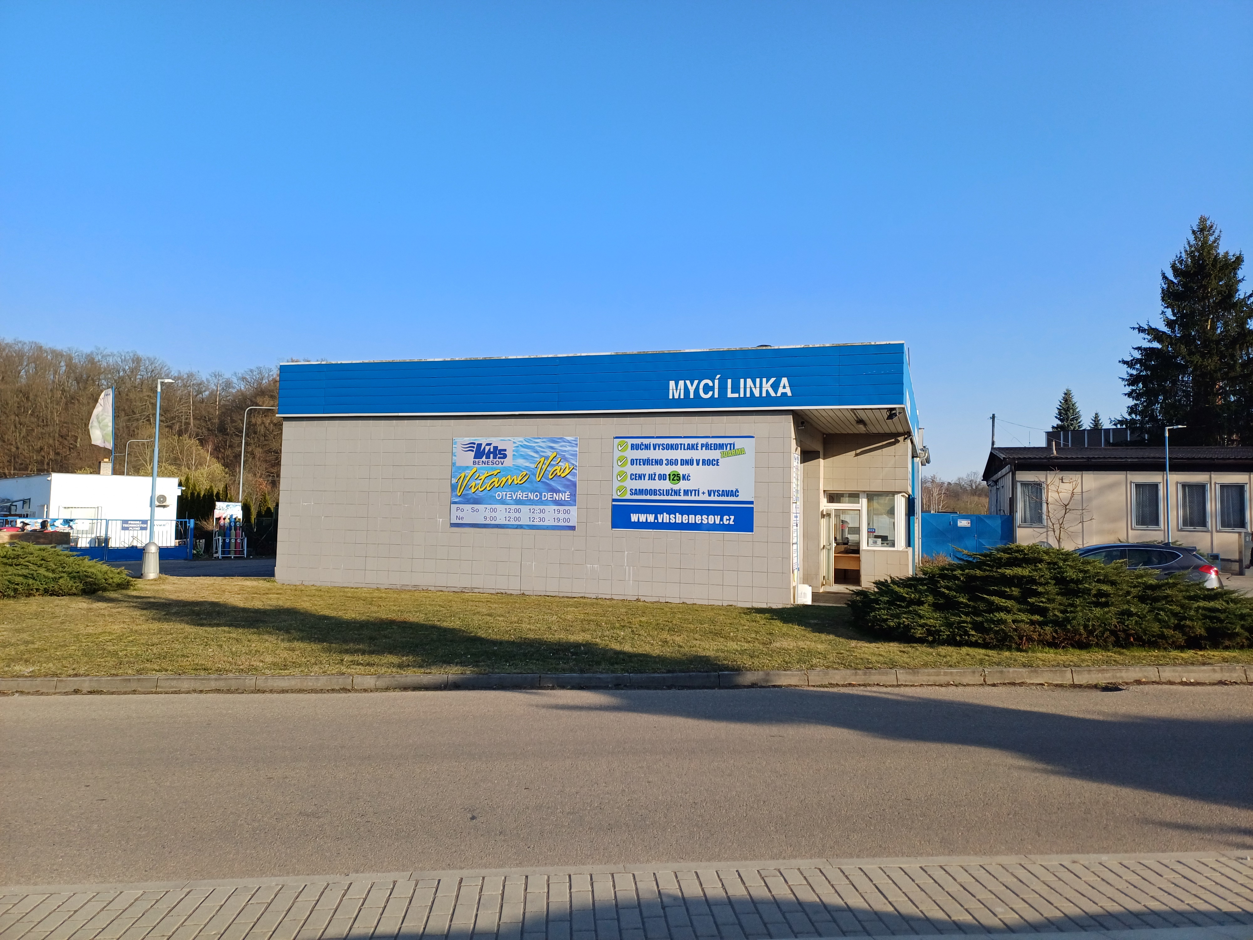 Vodohospodářská společnost Benešov - mytí vozidel foto 2