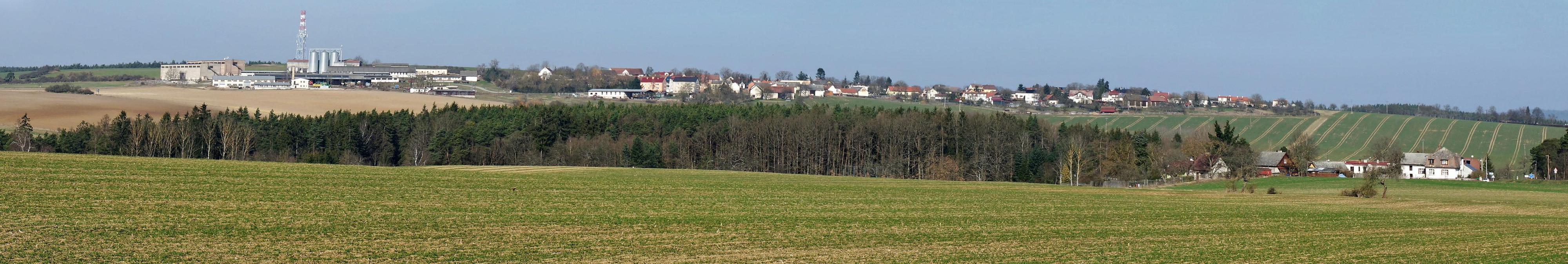Hvozd - obecní úřad foto 2