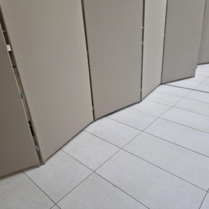 Sellers of mobile partitions and walls