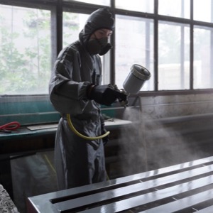 Galvanovny a lakovny