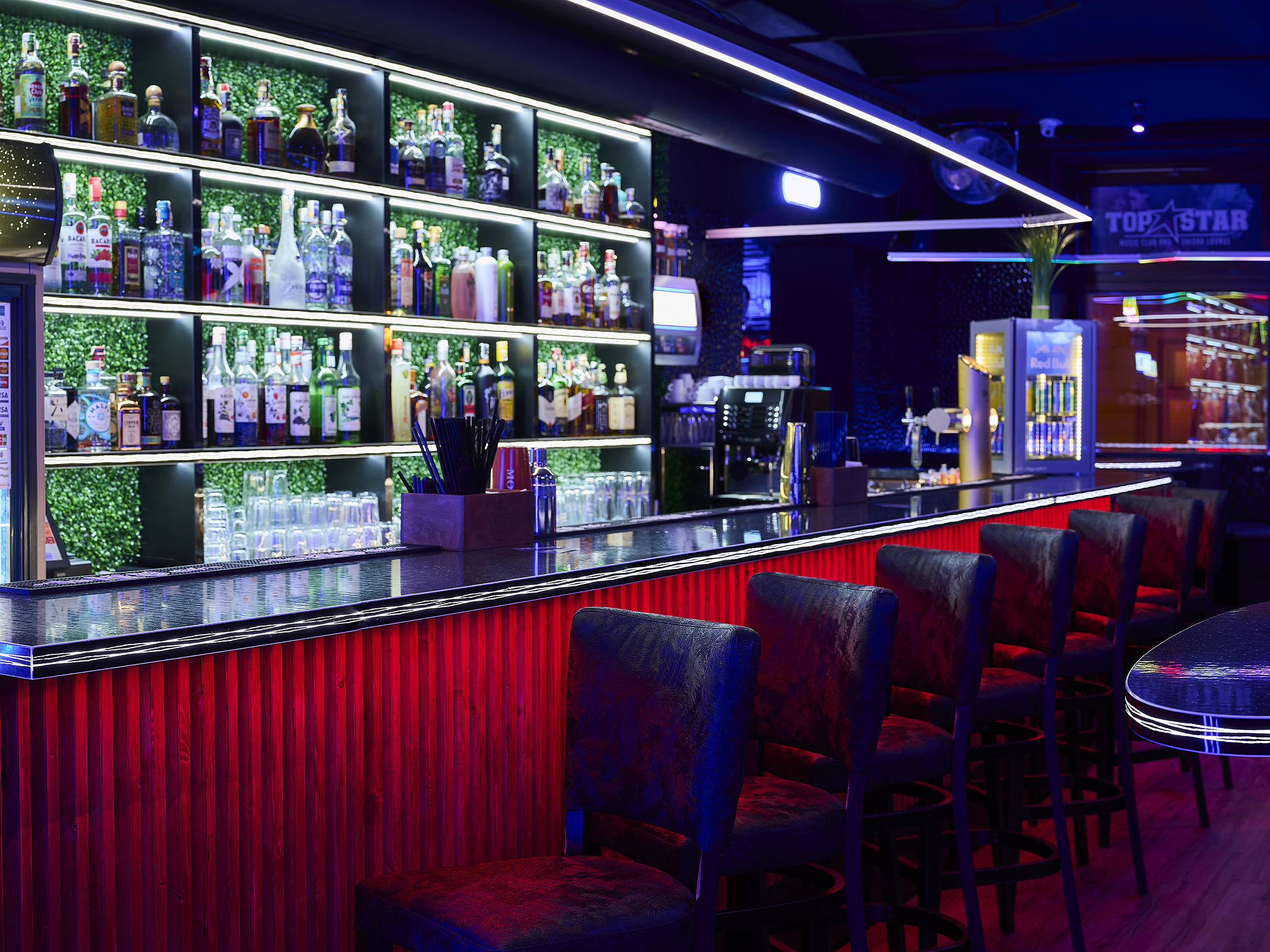 TOPSTAR - CHILL BAR & SHISHA LOUNGE foto 4