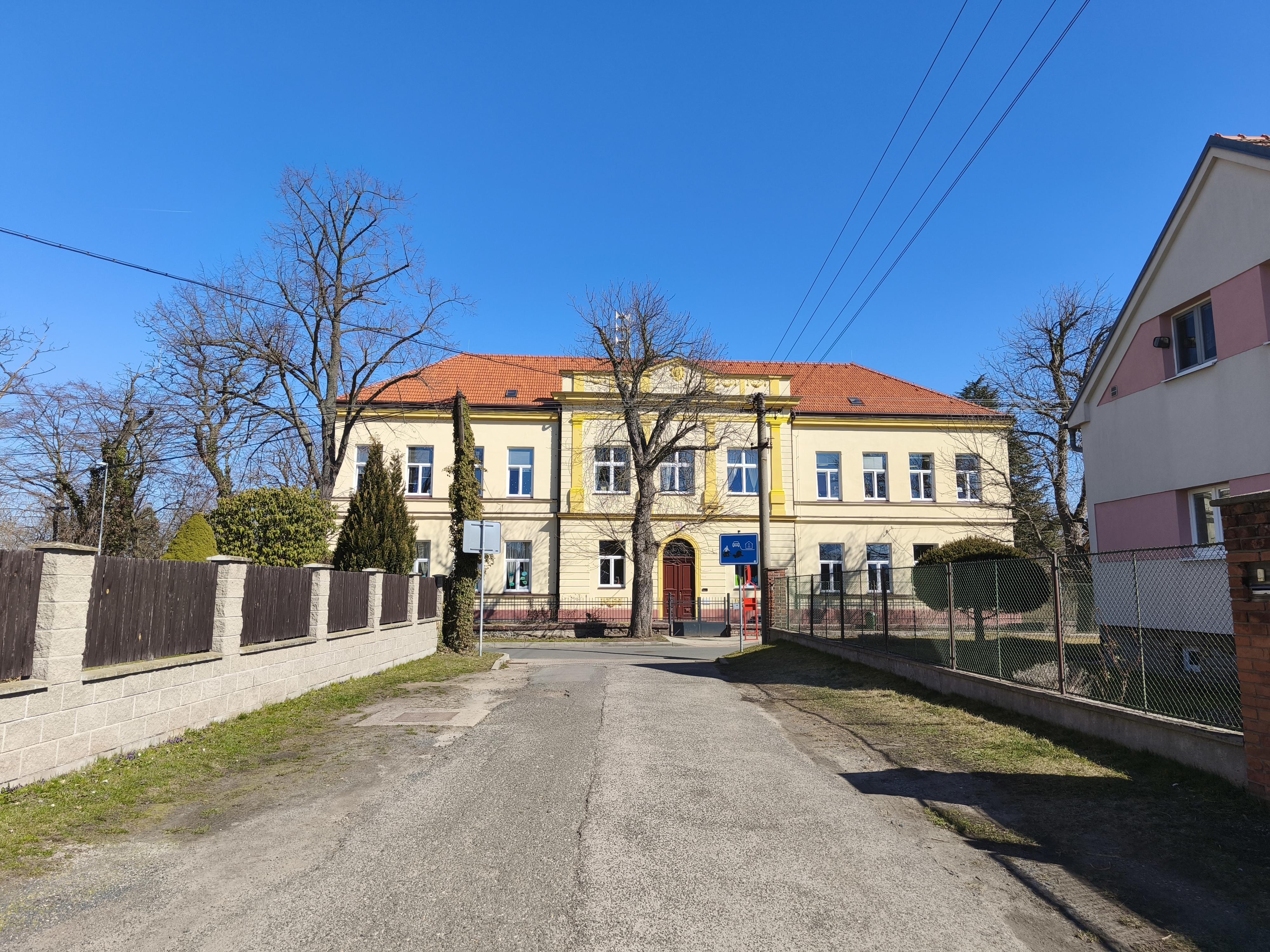 Základní škola ZáŠkola, s.r.o. foto 2