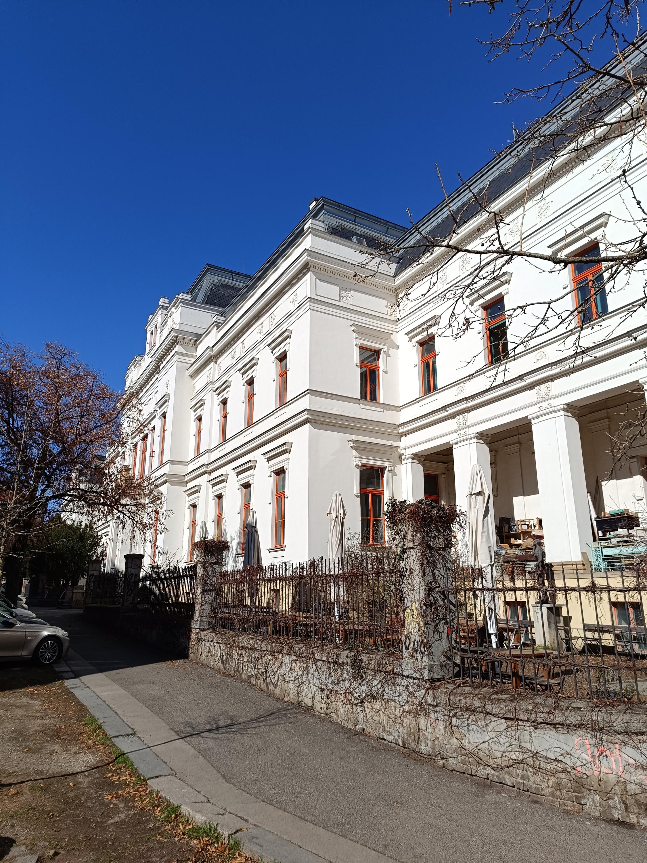 Akademie výtvarných umění v Praze foto 4