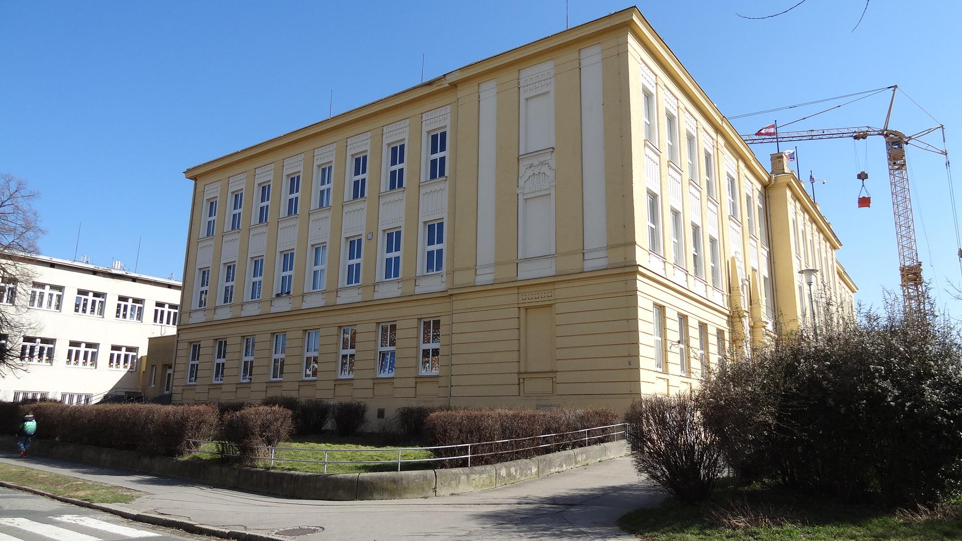 Základní škola, Brno, Gajdošova 3 foto 4