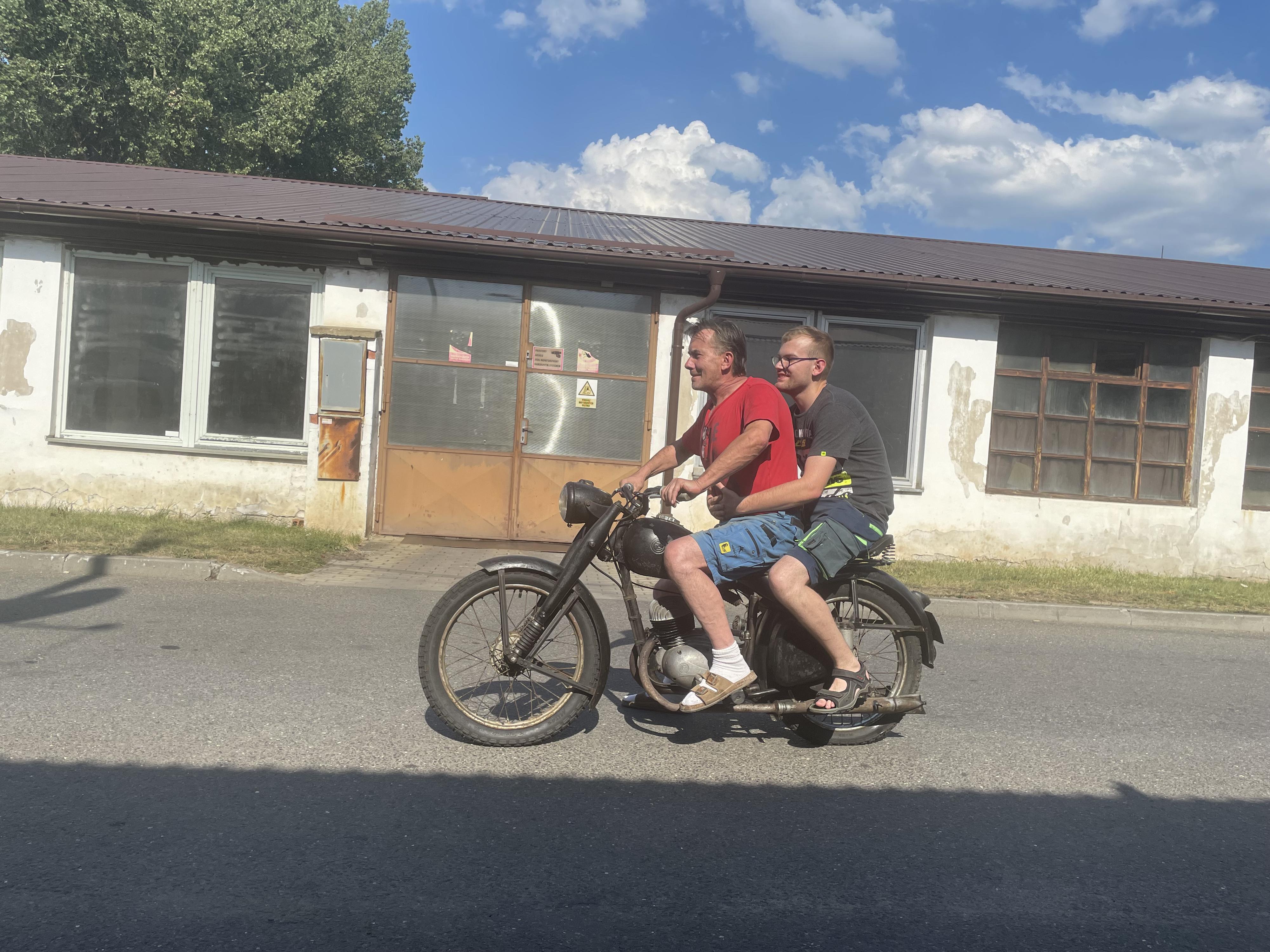 Autoservis Jaroslav Kolářík foto 4