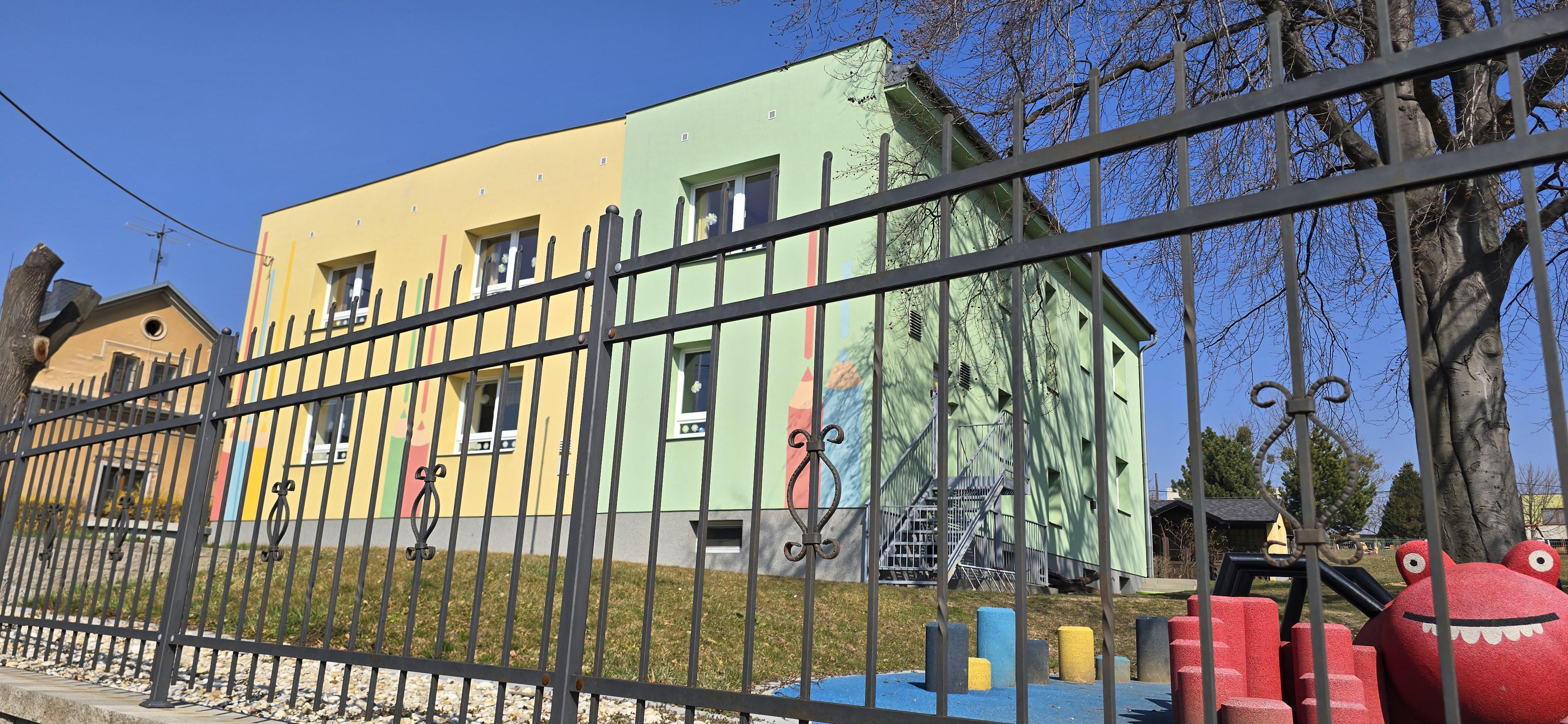 ZŠ a MŠ Velké Heraltice, Opavská foto 2