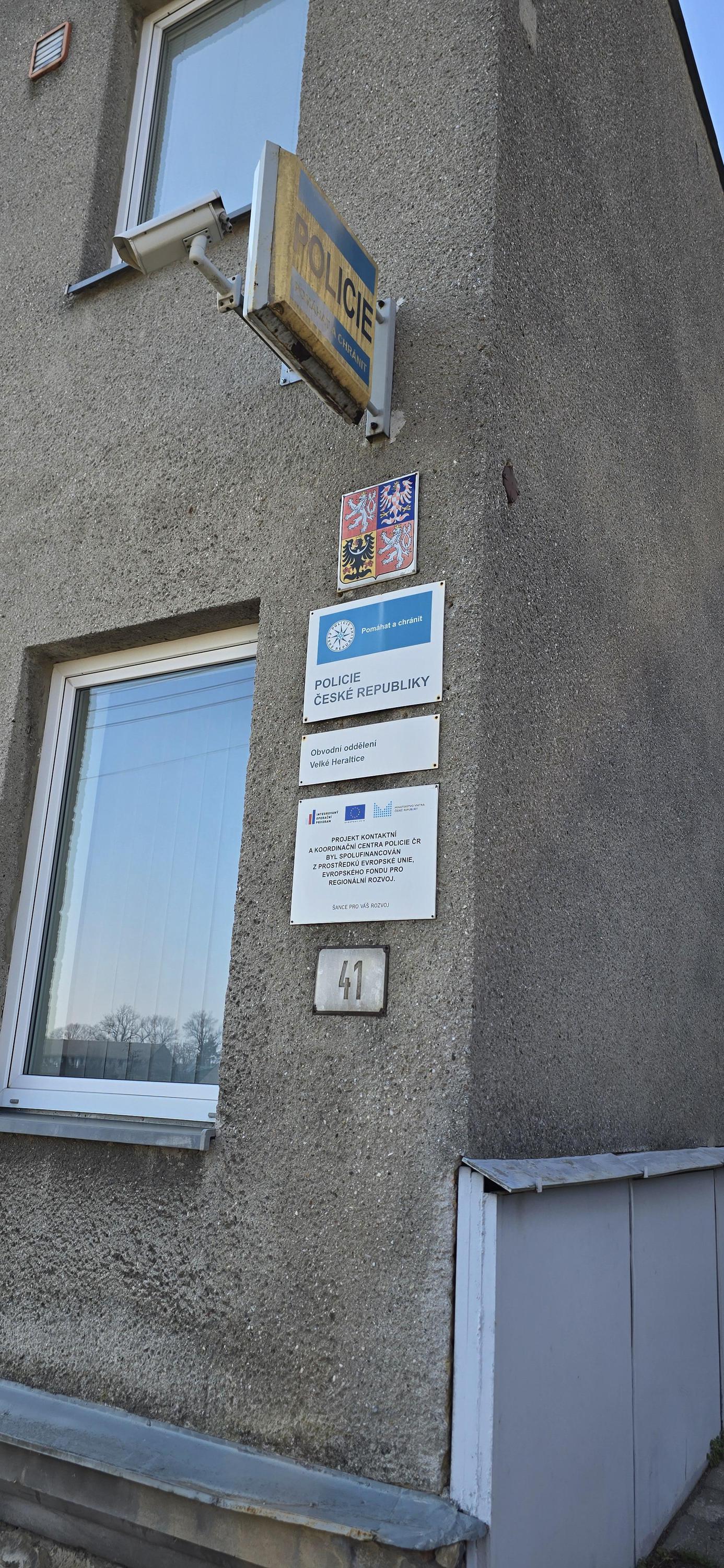 Policie ČR - Obvodní oddělení Velké Heraltice foto 3