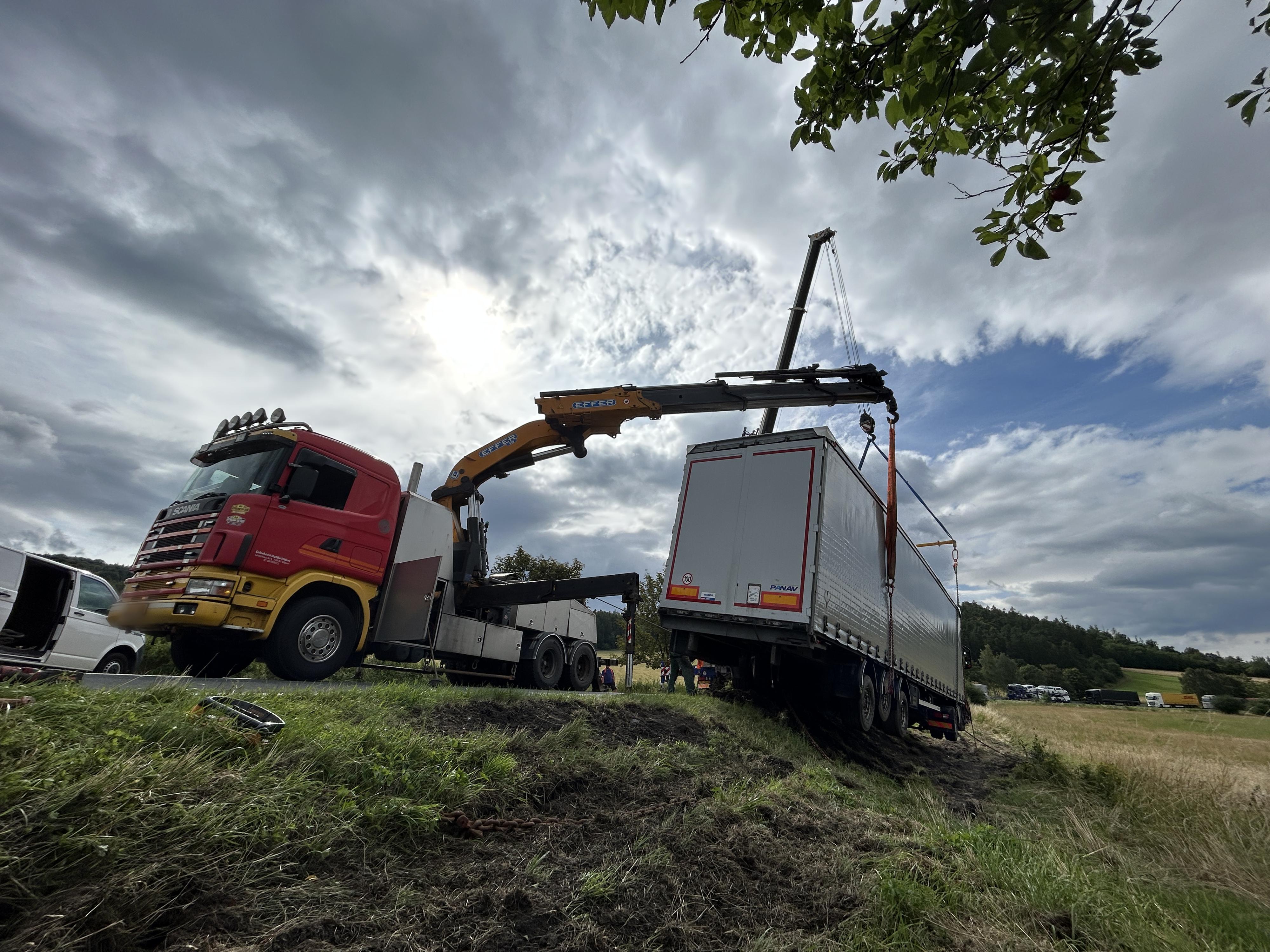 Odtahová služba Vítkov, s.r.o. foto 3