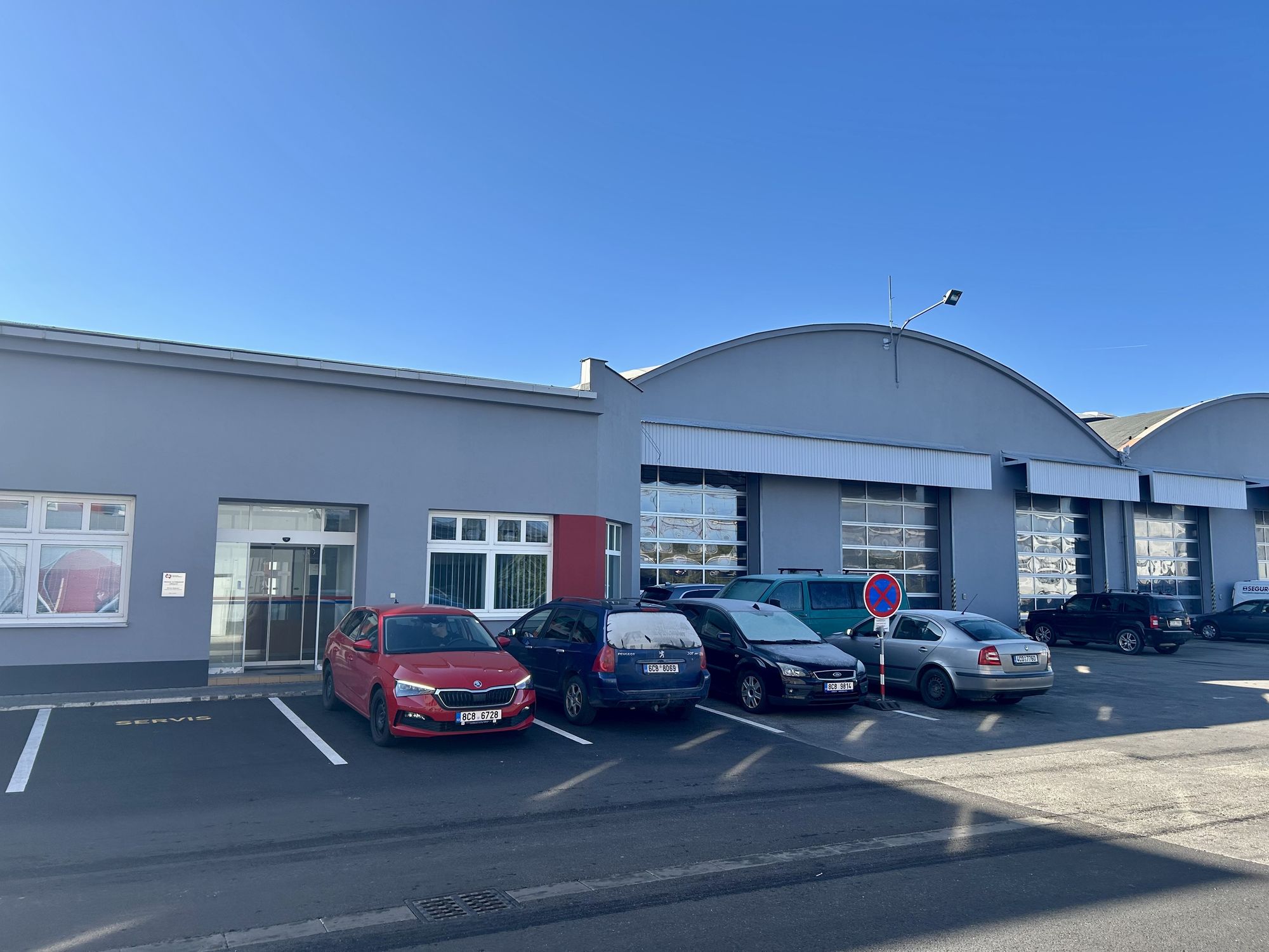 Autoservis DPMCB foto 2