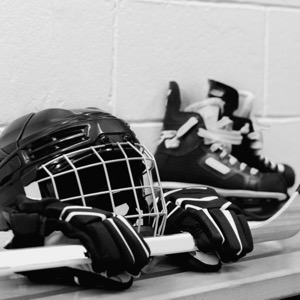 Online sellers of ice hockey gear and equipment