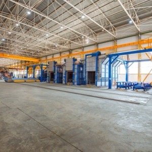 Výrobní a sportovní haly
