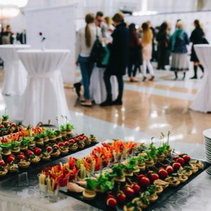 Pořádání recepcí a rautů