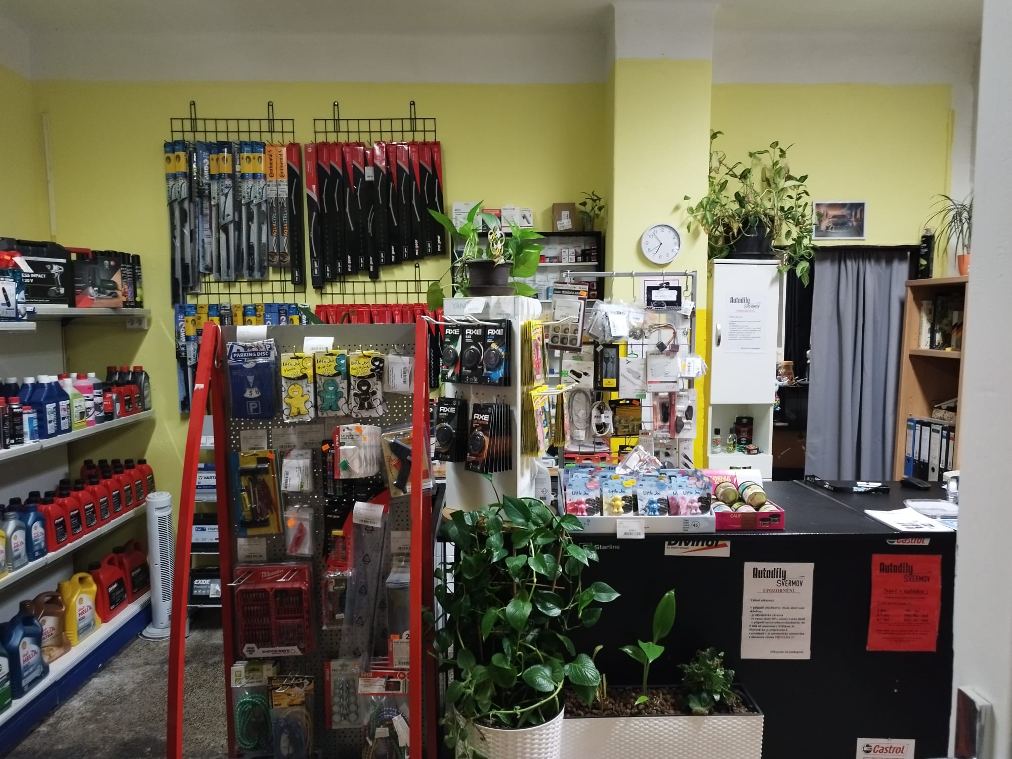 Autodíly Švermov foto 3