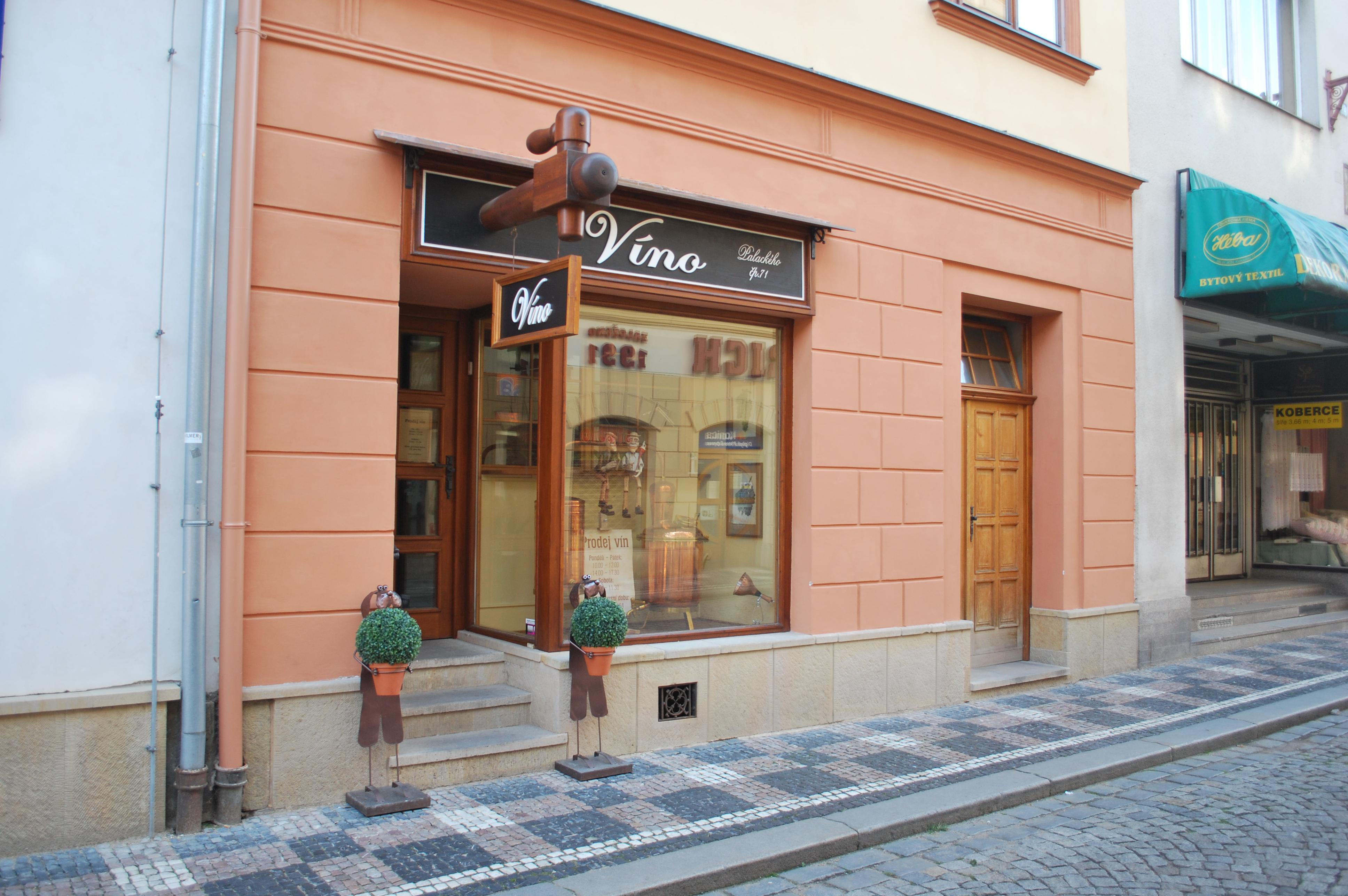 1. Jičínská likérka, s.r.o.