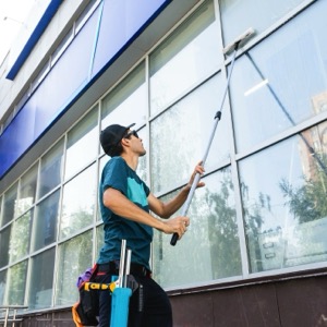 Facade washing and cleaning