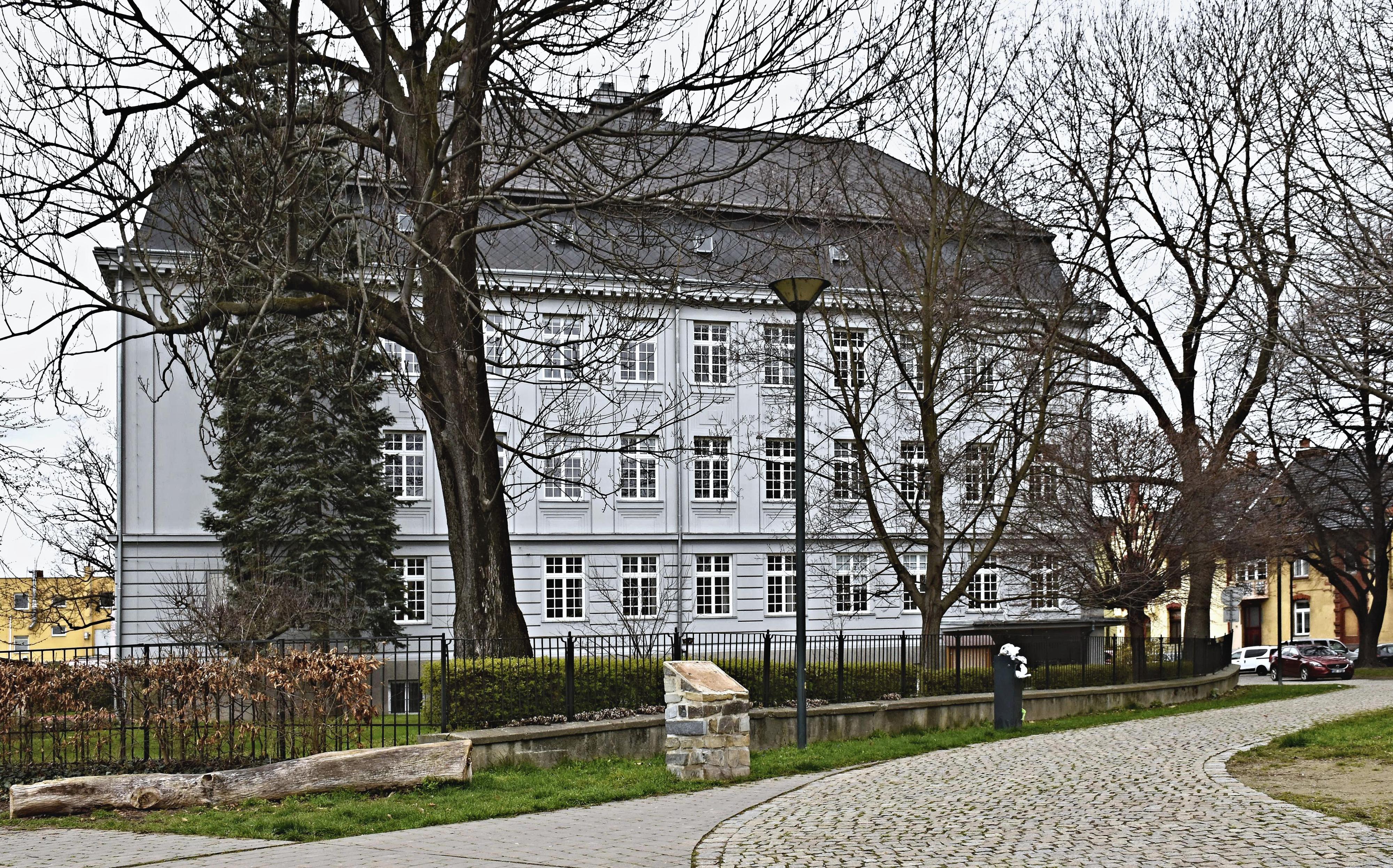 Základní škola Ilji Hurníka foto 4