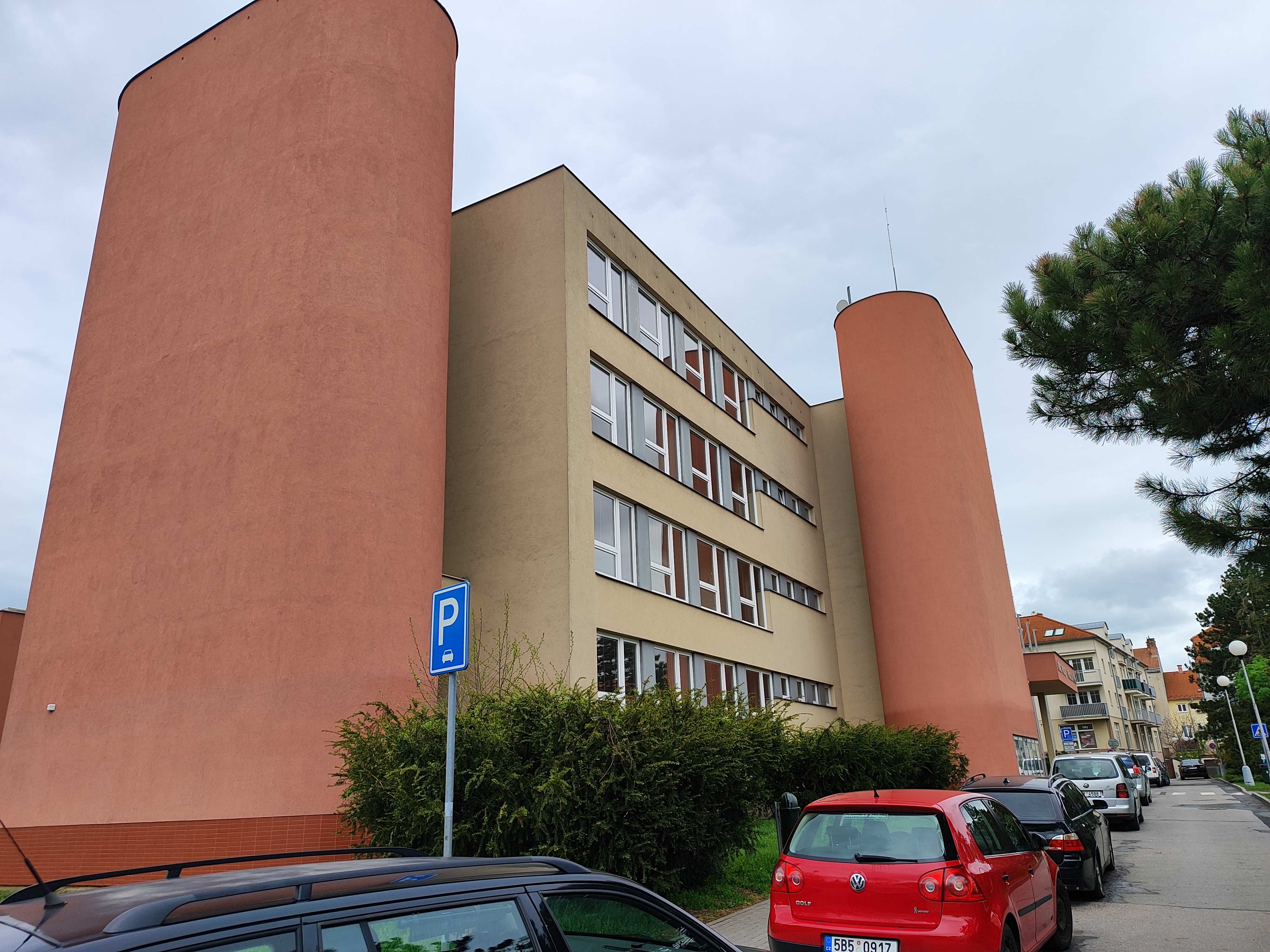 Finanční úřad pro Jihomoravský kraj - Územní pracoviště ve Znojmě foto 4