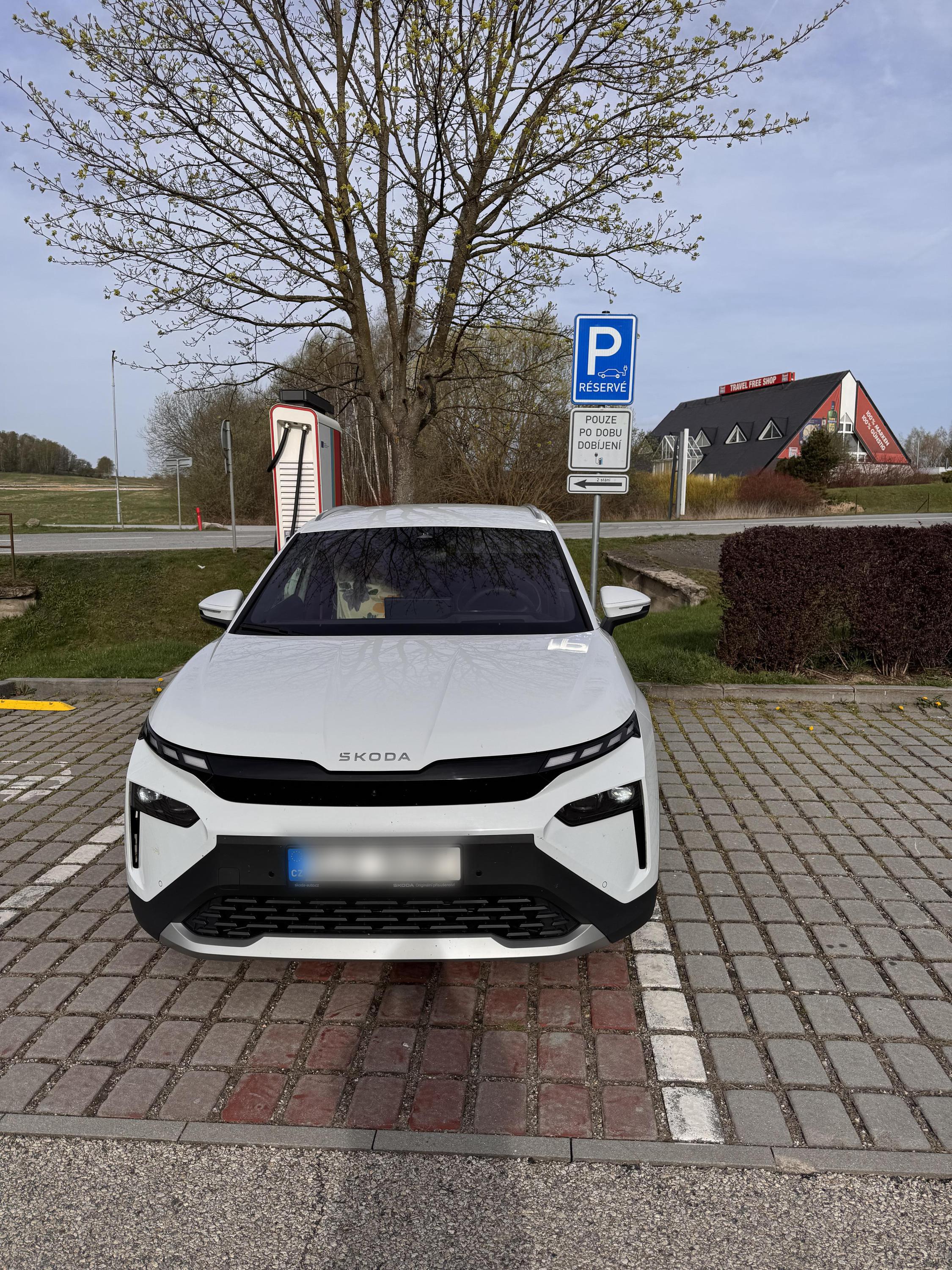 Dobíjecí stanice E.ON Drive foto 2