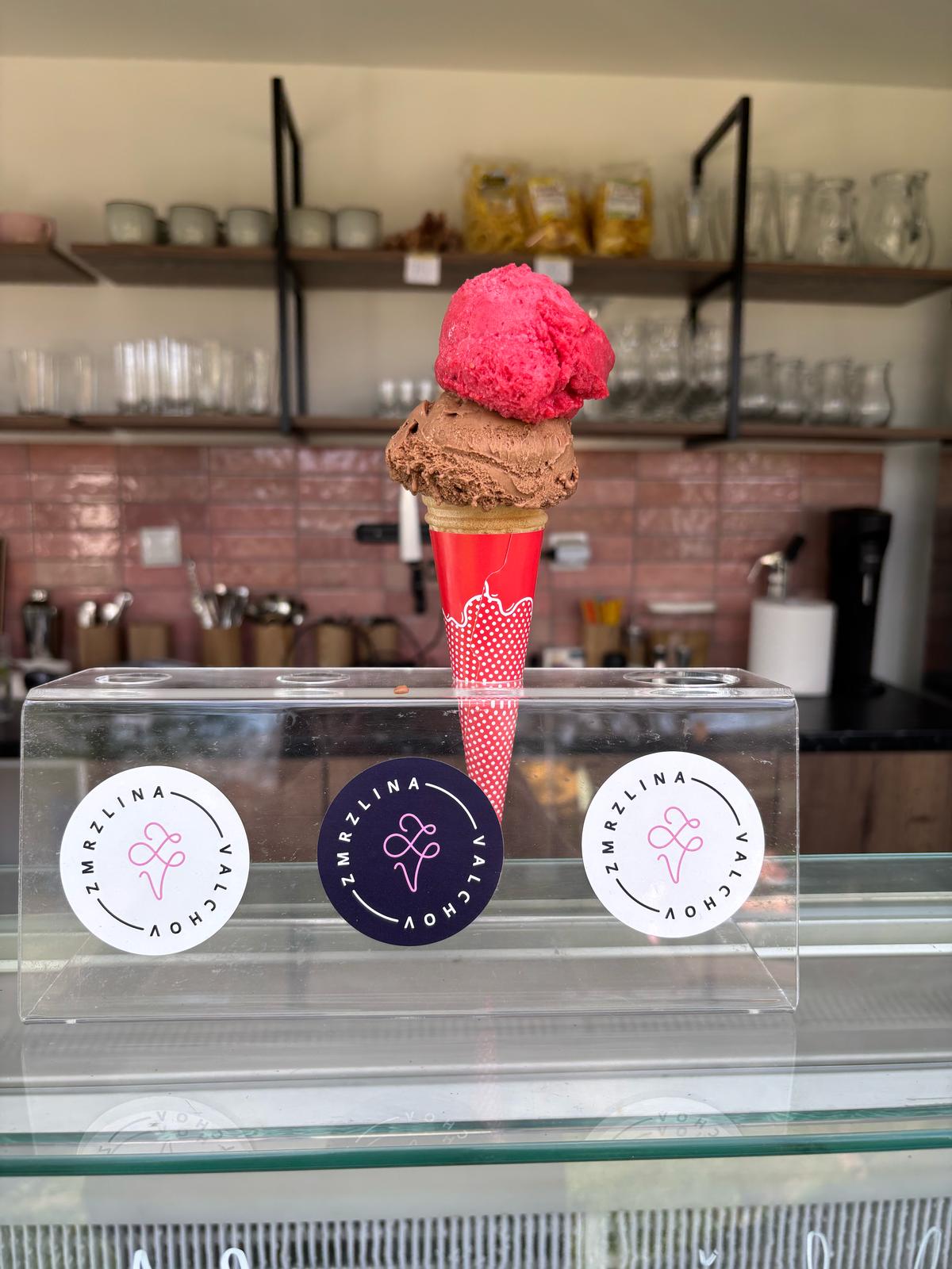 Zmrzlina Valchov "Na Sokoláku" foto 3