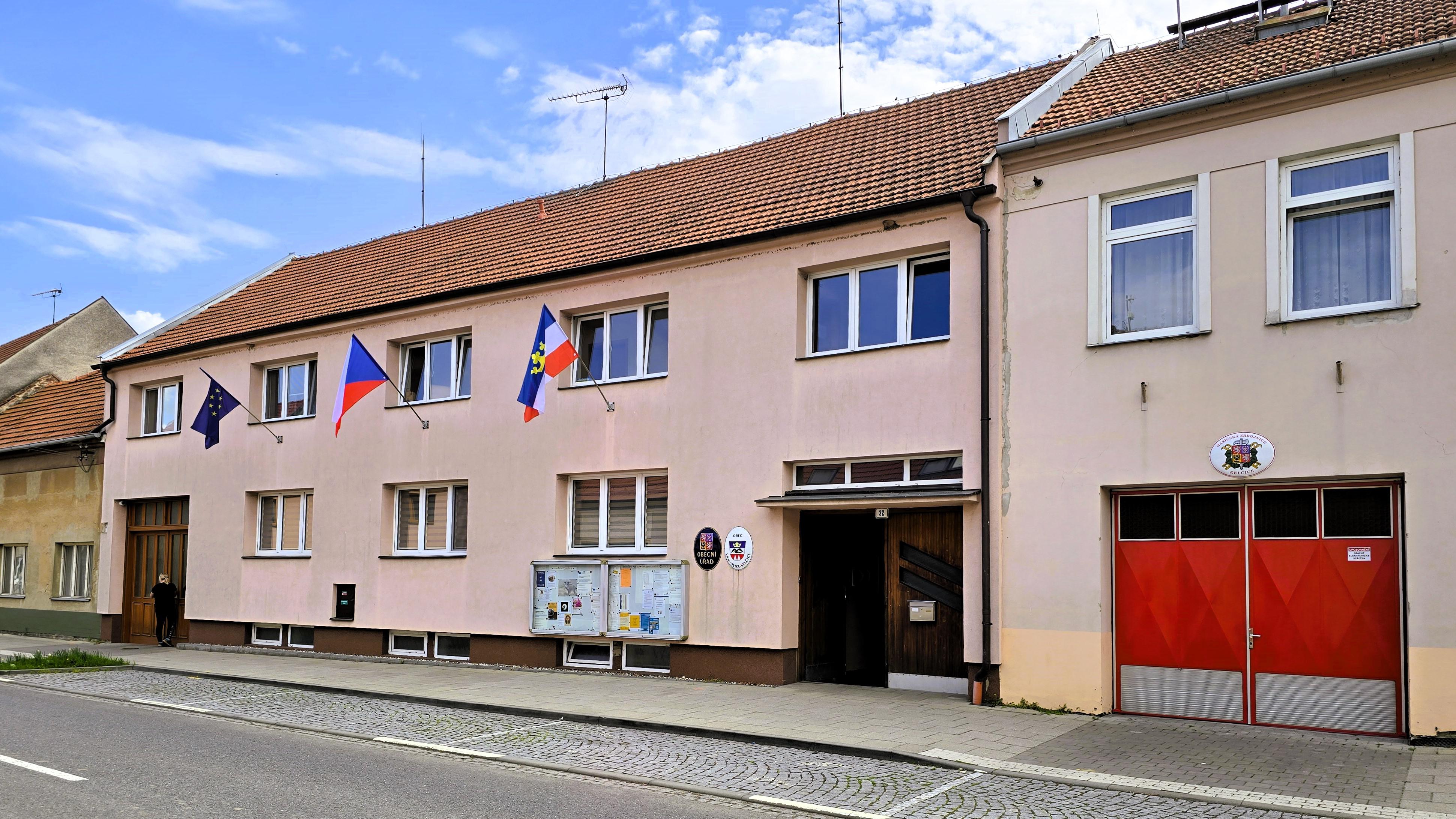 Vranovice-Kelčice - obecní úřad foto 2