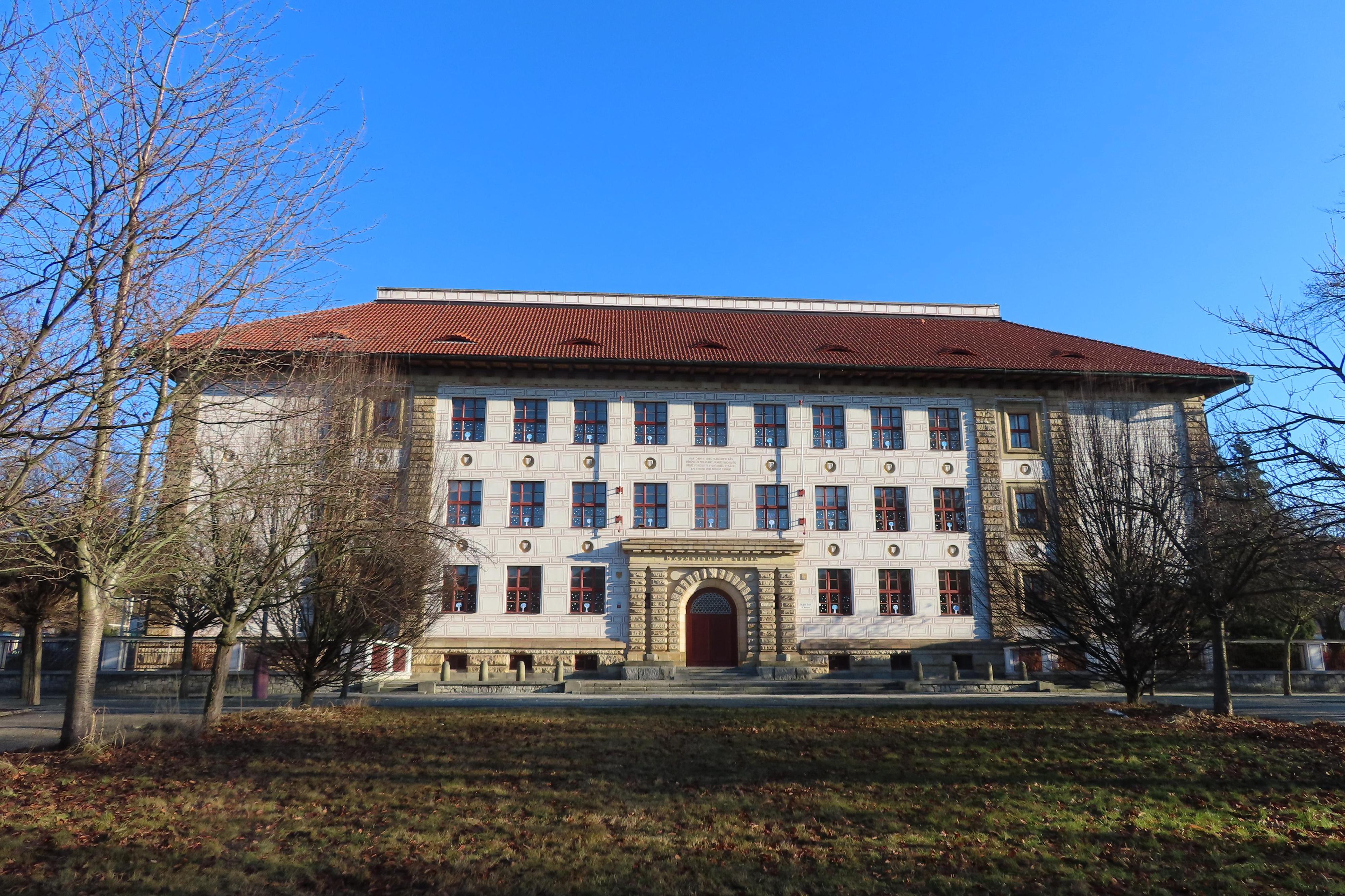 ZŠ T. G. Masaryka Sušice, Dr. Ed. Beneše foto 4