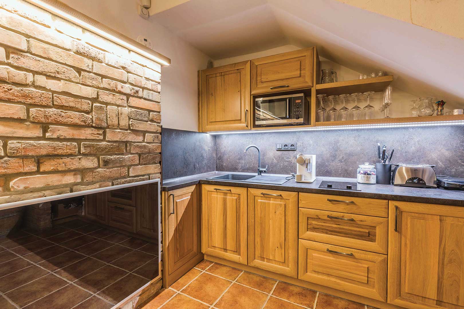 Vinoza - ubytování a vinný sklep foto 3