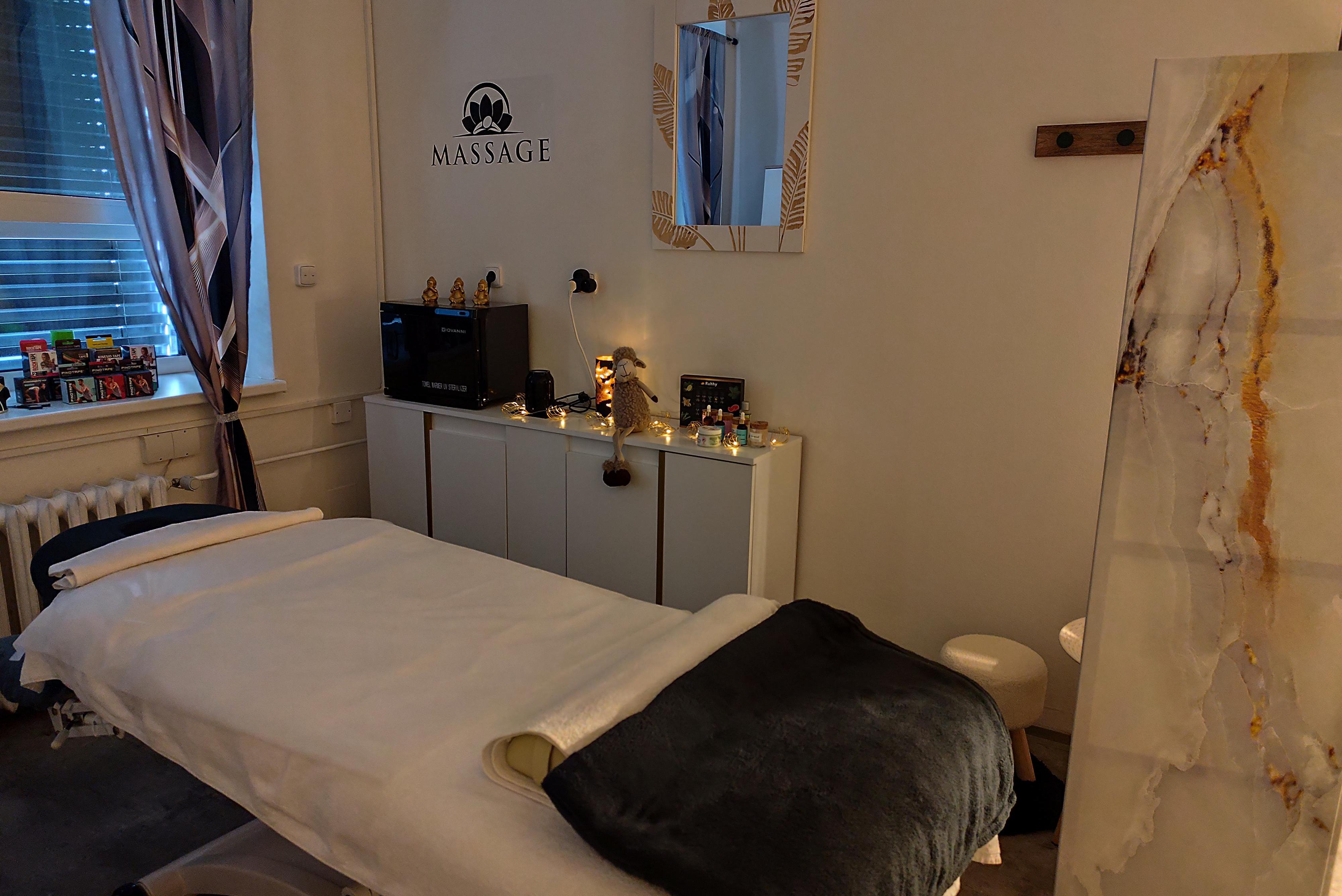 Jana Bortlíková - Masáže Deluxe