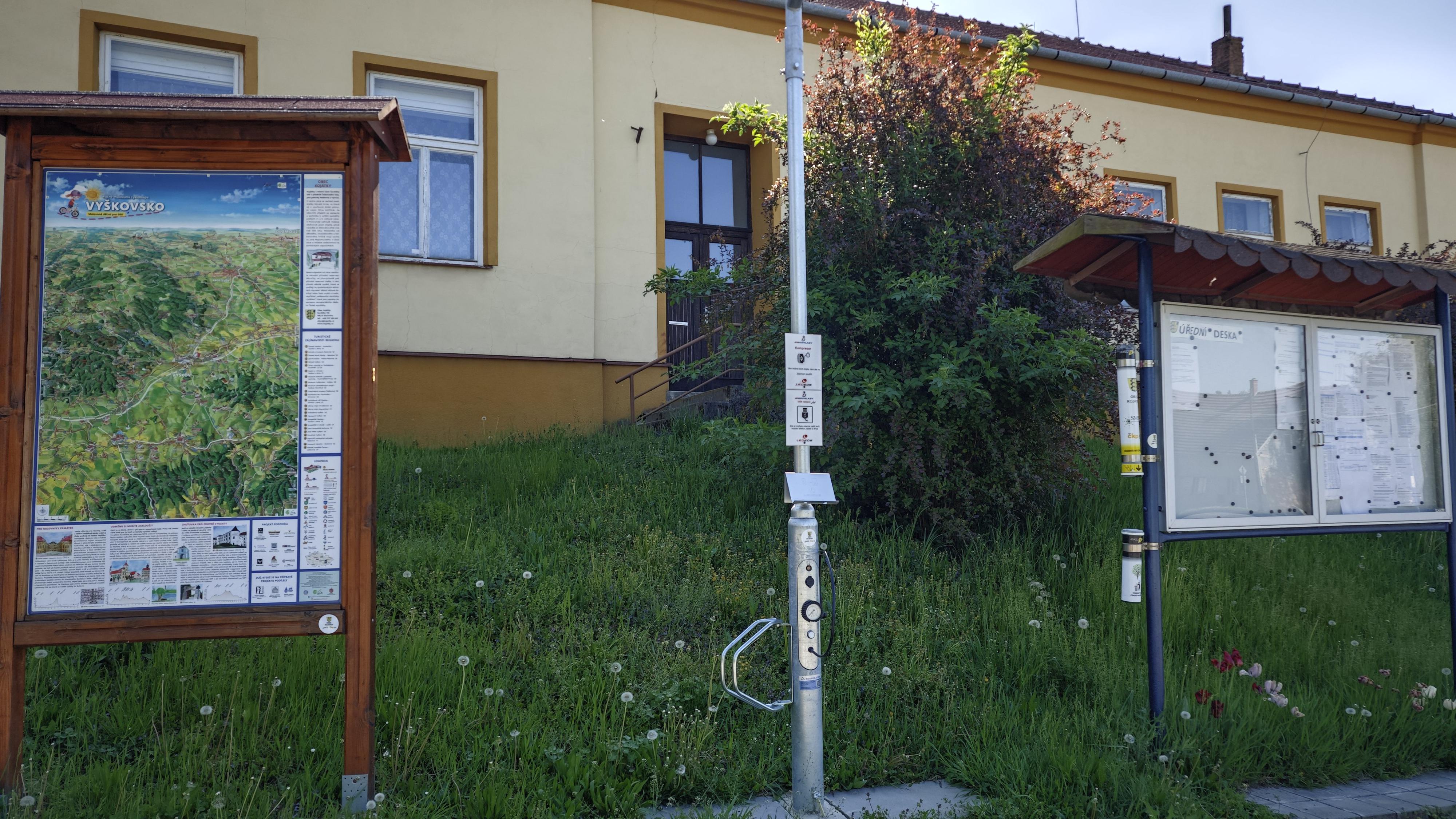 Kojátky - obecní úřad foto 4