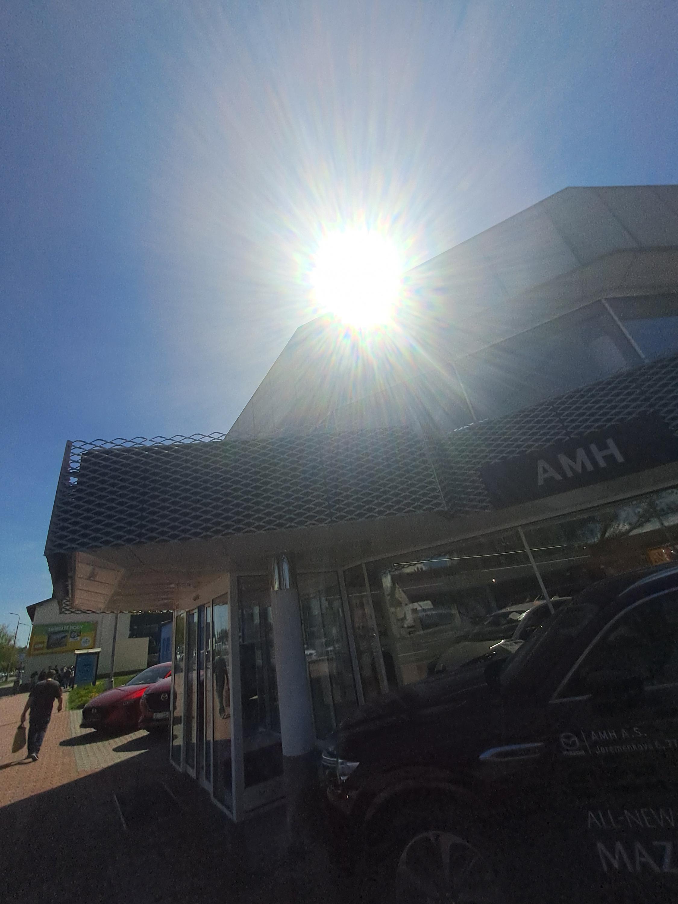 AMH - Mazda foto 3
