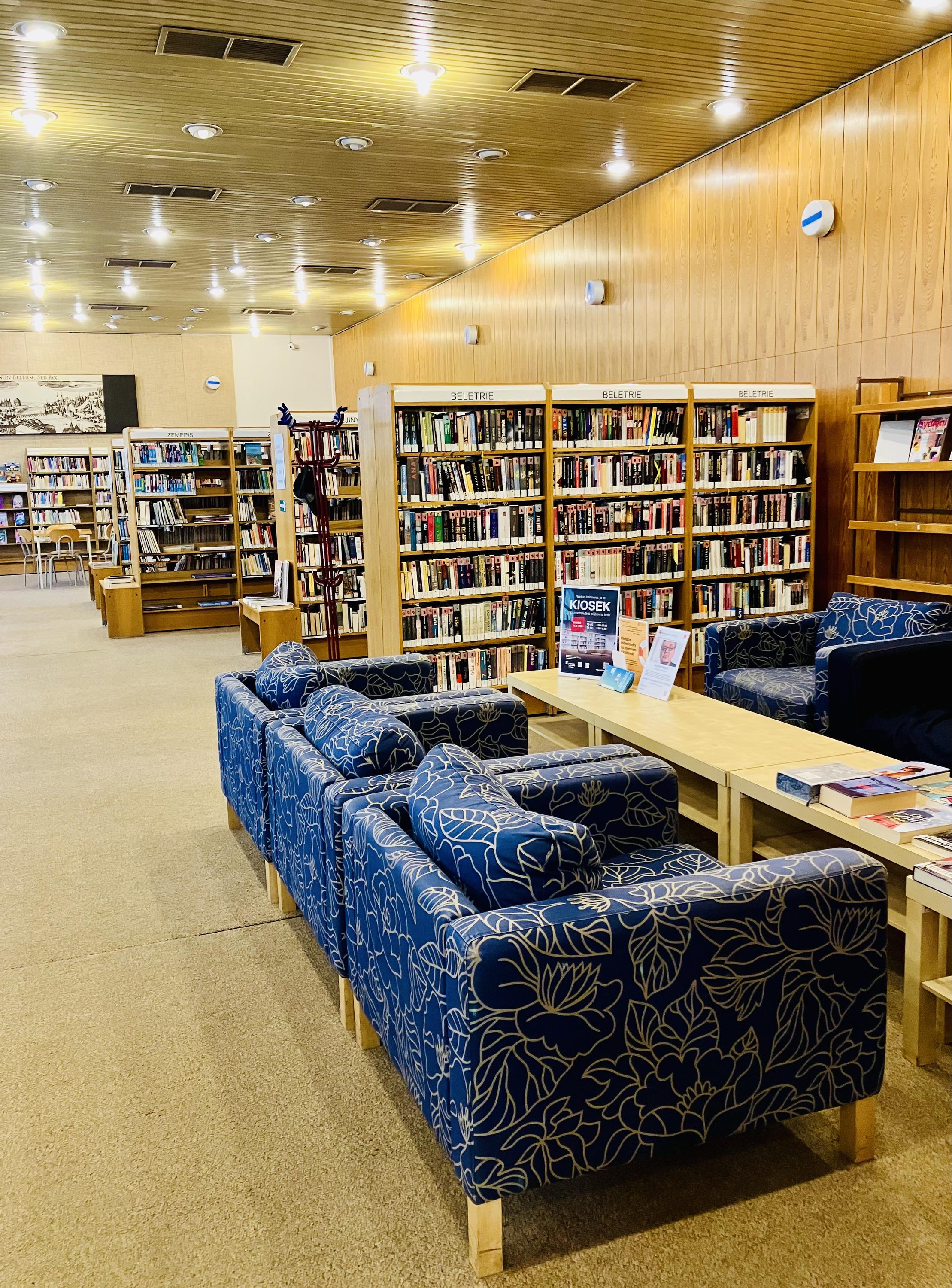 Městská knihovna v Praze - Modřany foto 2