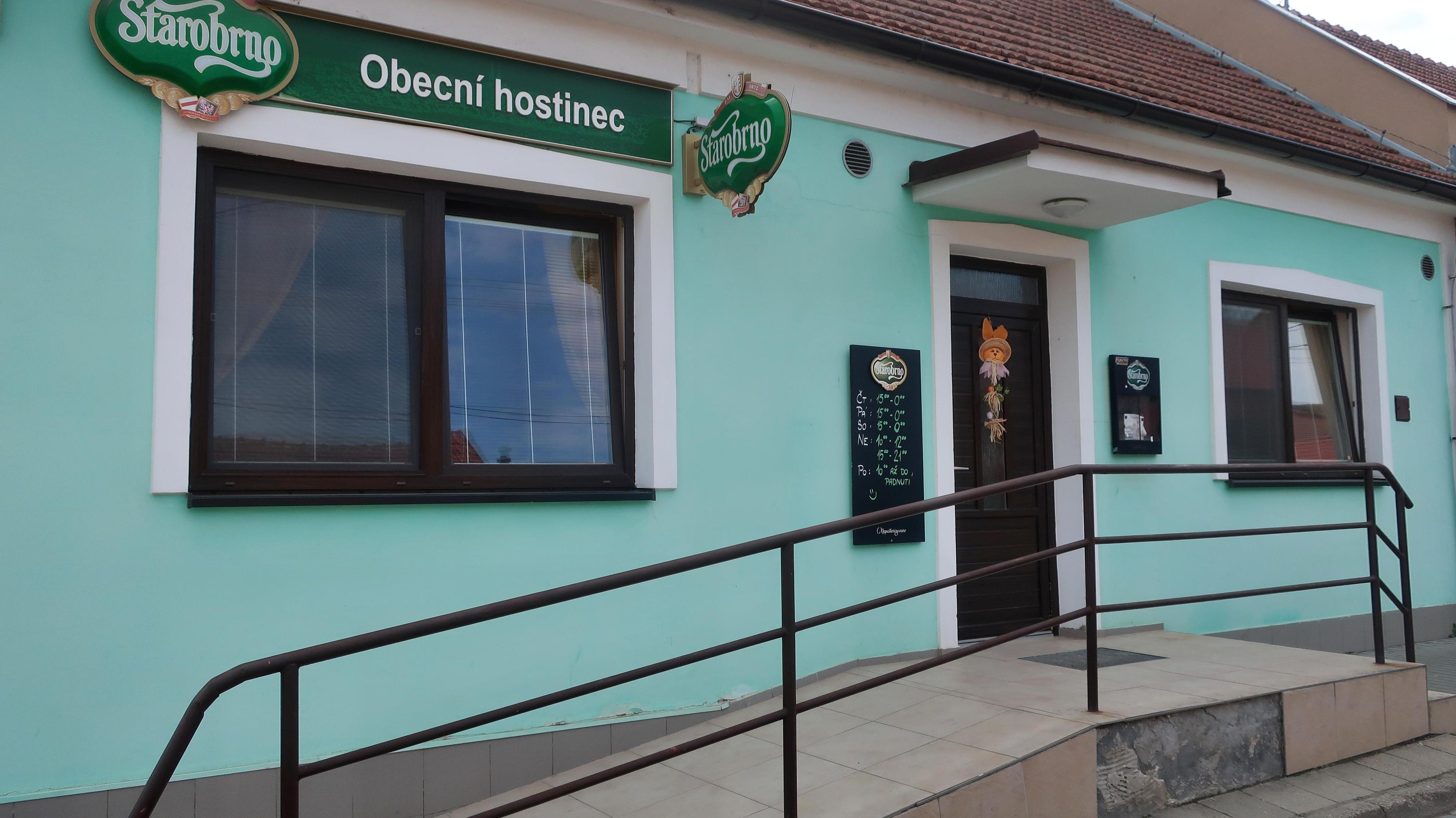 Obecní hostinec Nikolčice foto 2