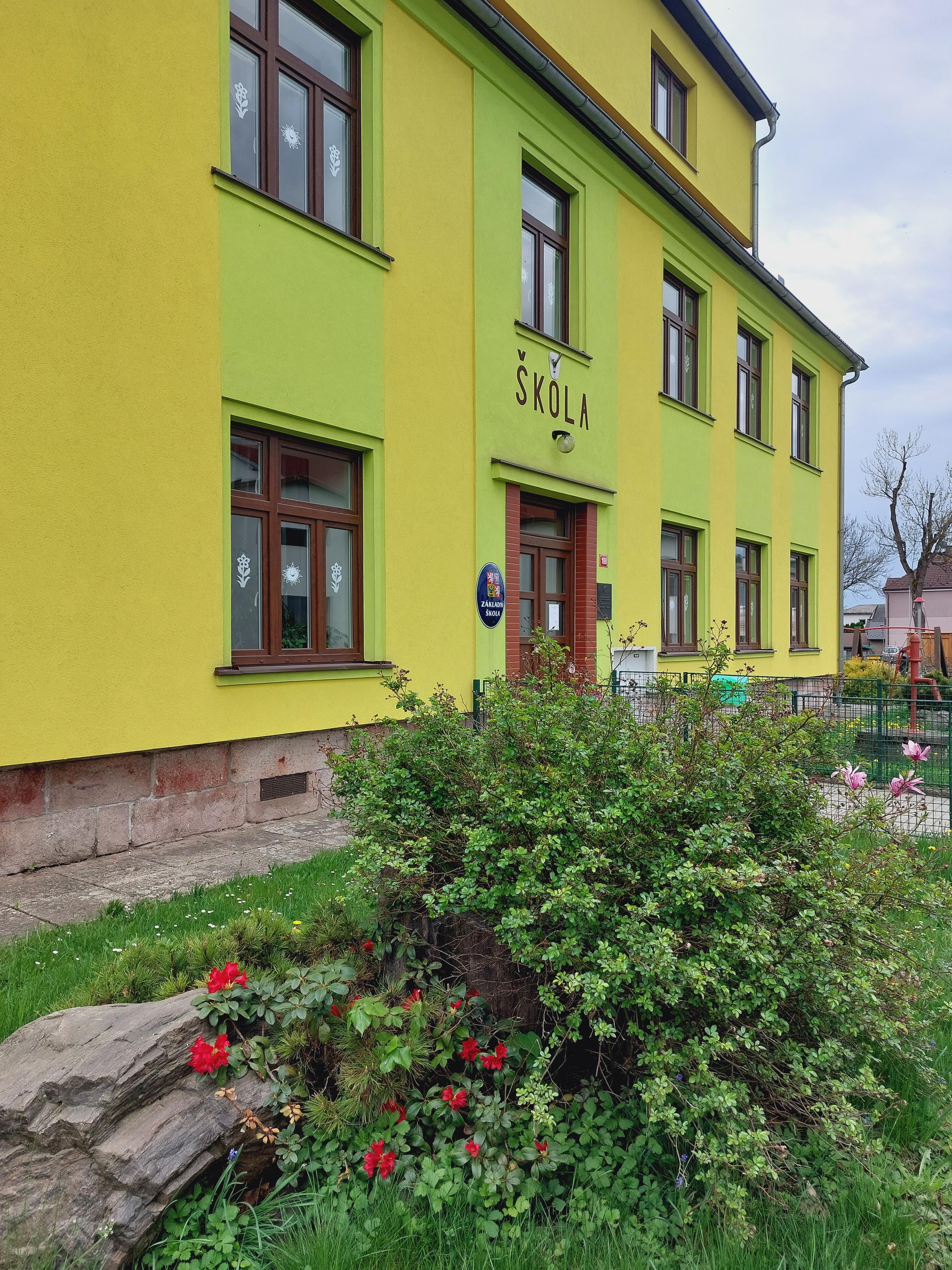 ZŠ a MŠ Velké Svatoňovice foto 2