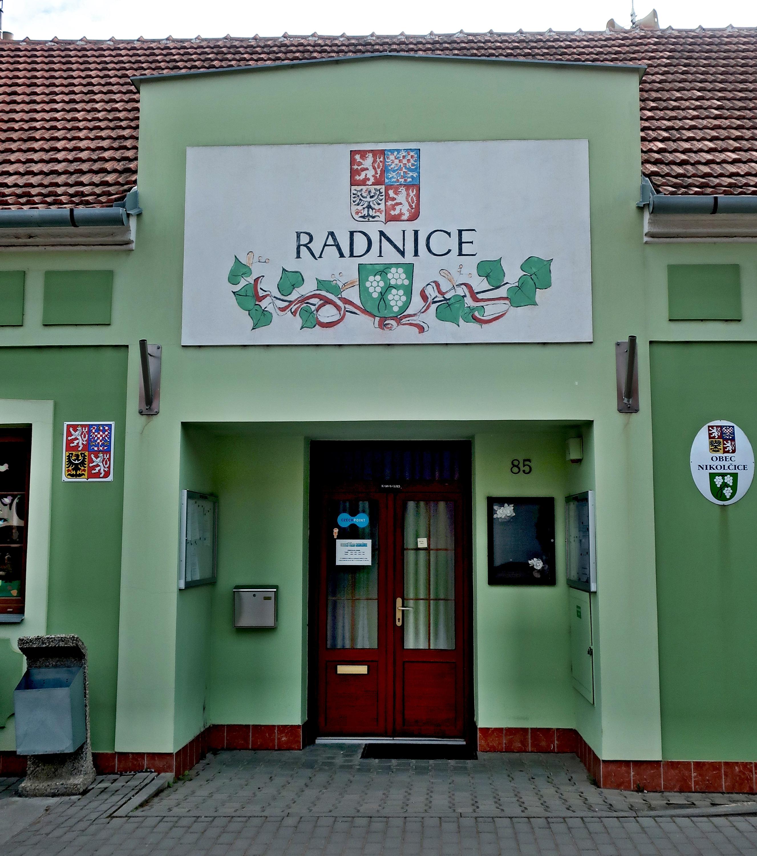 Nikolčice - obecní úřad foto 5