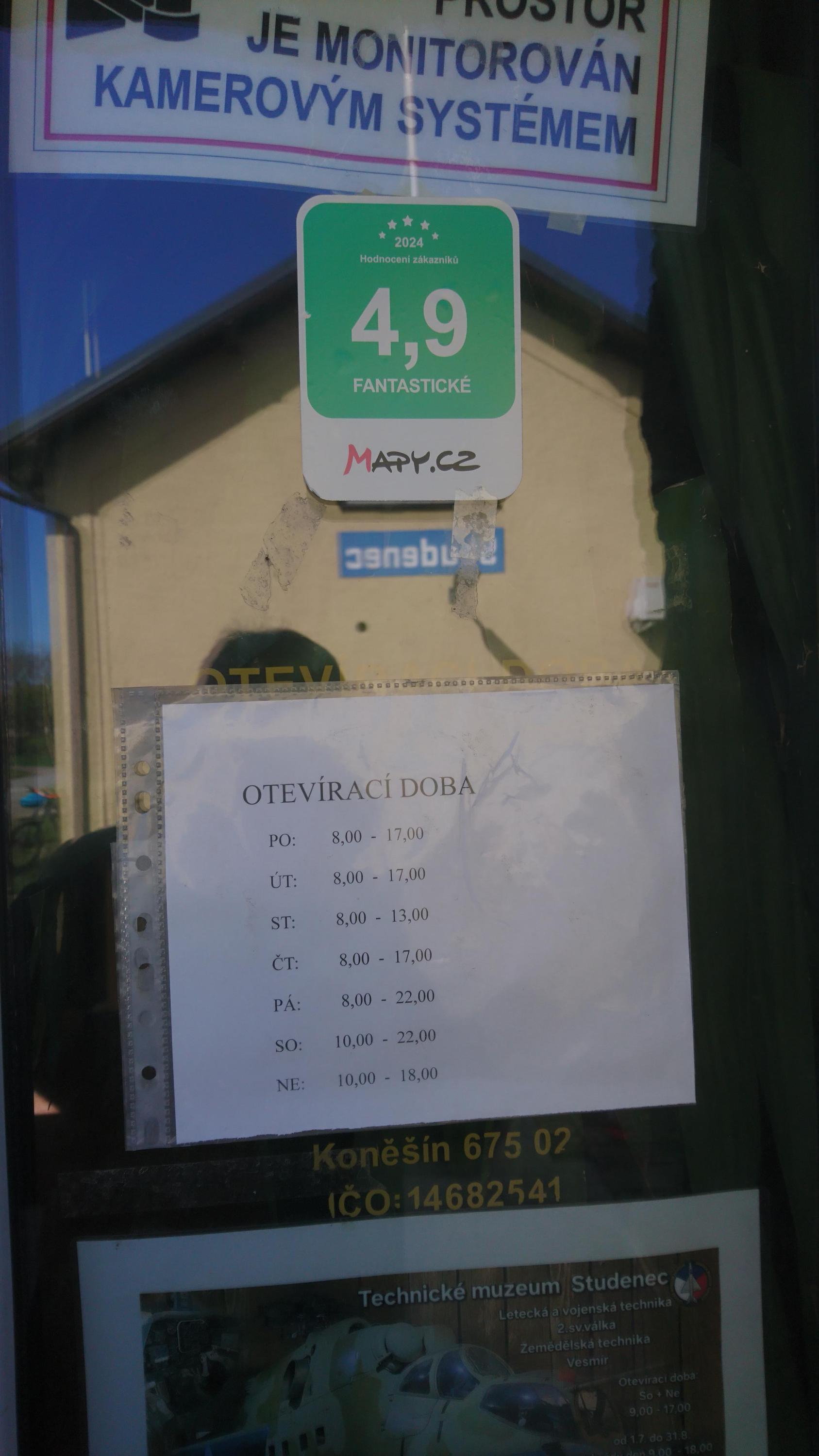 Bufet na nádraží foto 5