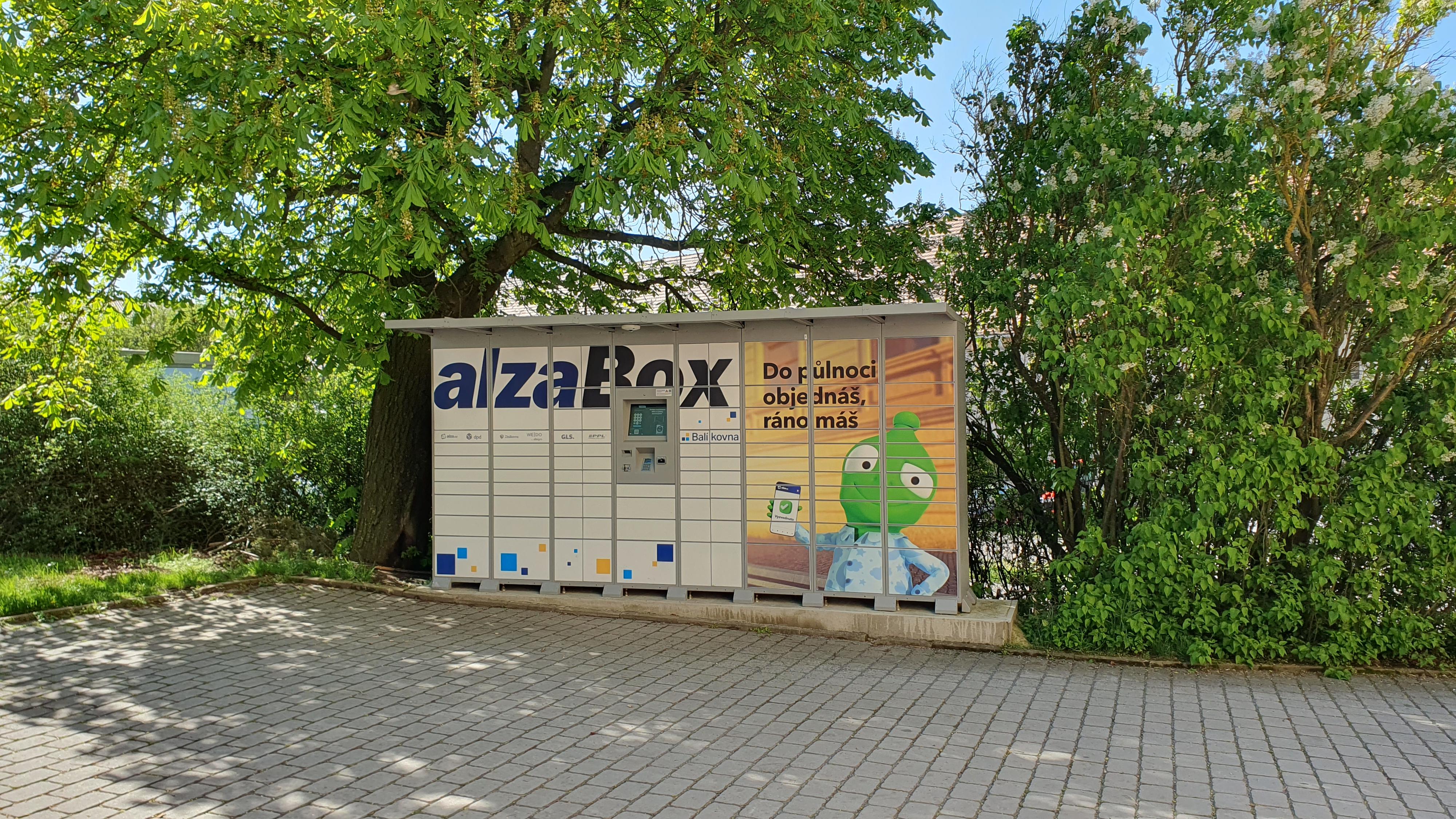 AlzaBox
