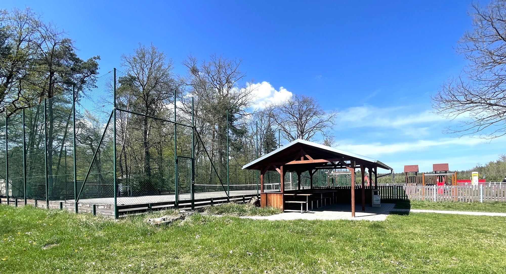 Multifunkční hřiště Kladruby nad Labem foto 2
