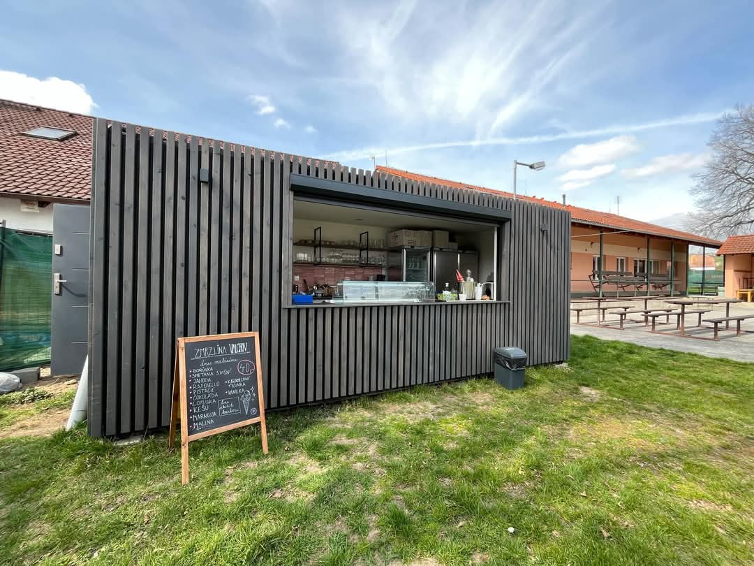 Zmrzlina Valchov "Na Sokoláku"