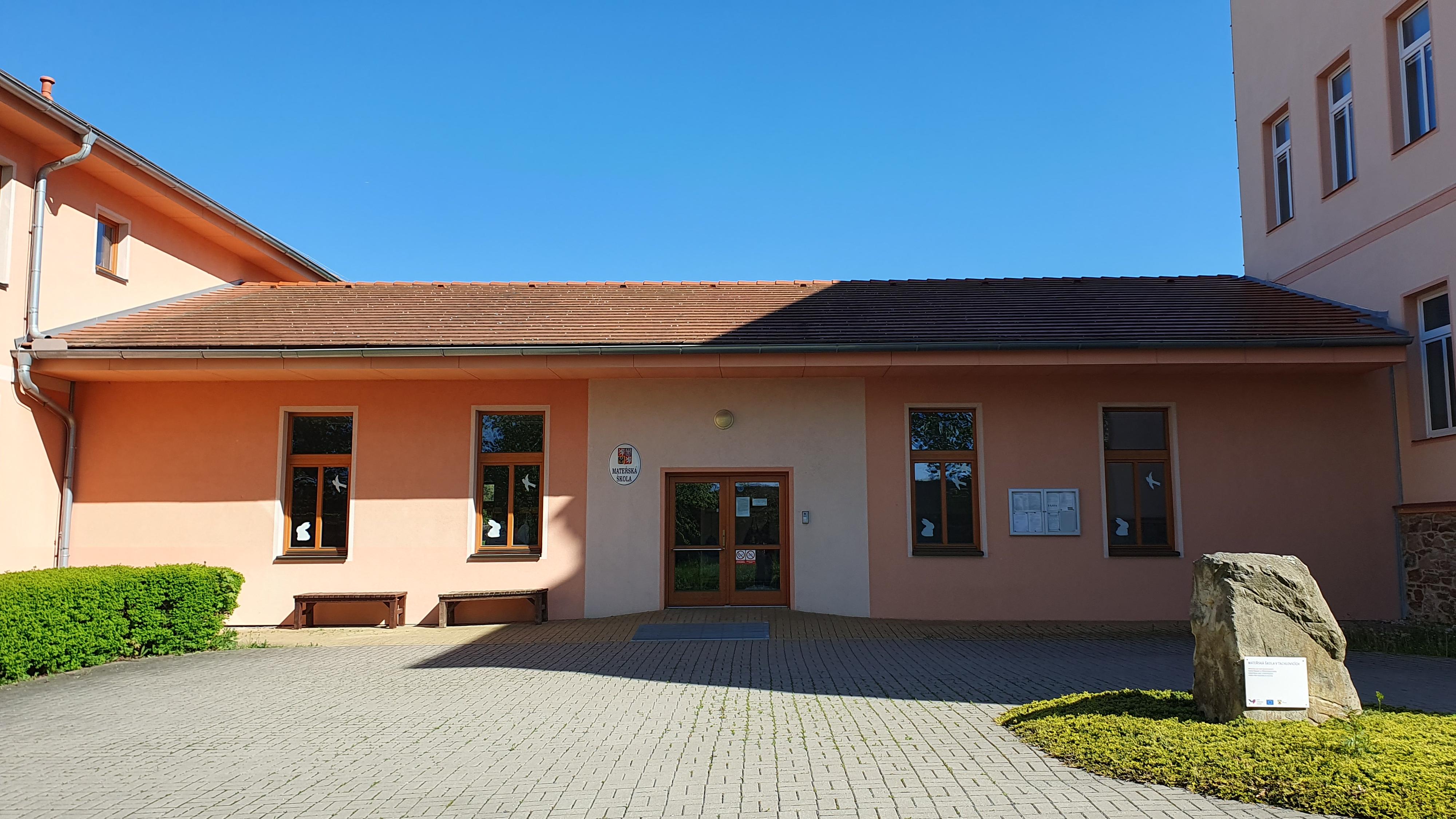 ZŠ a MŠ Tachlovice foto 4