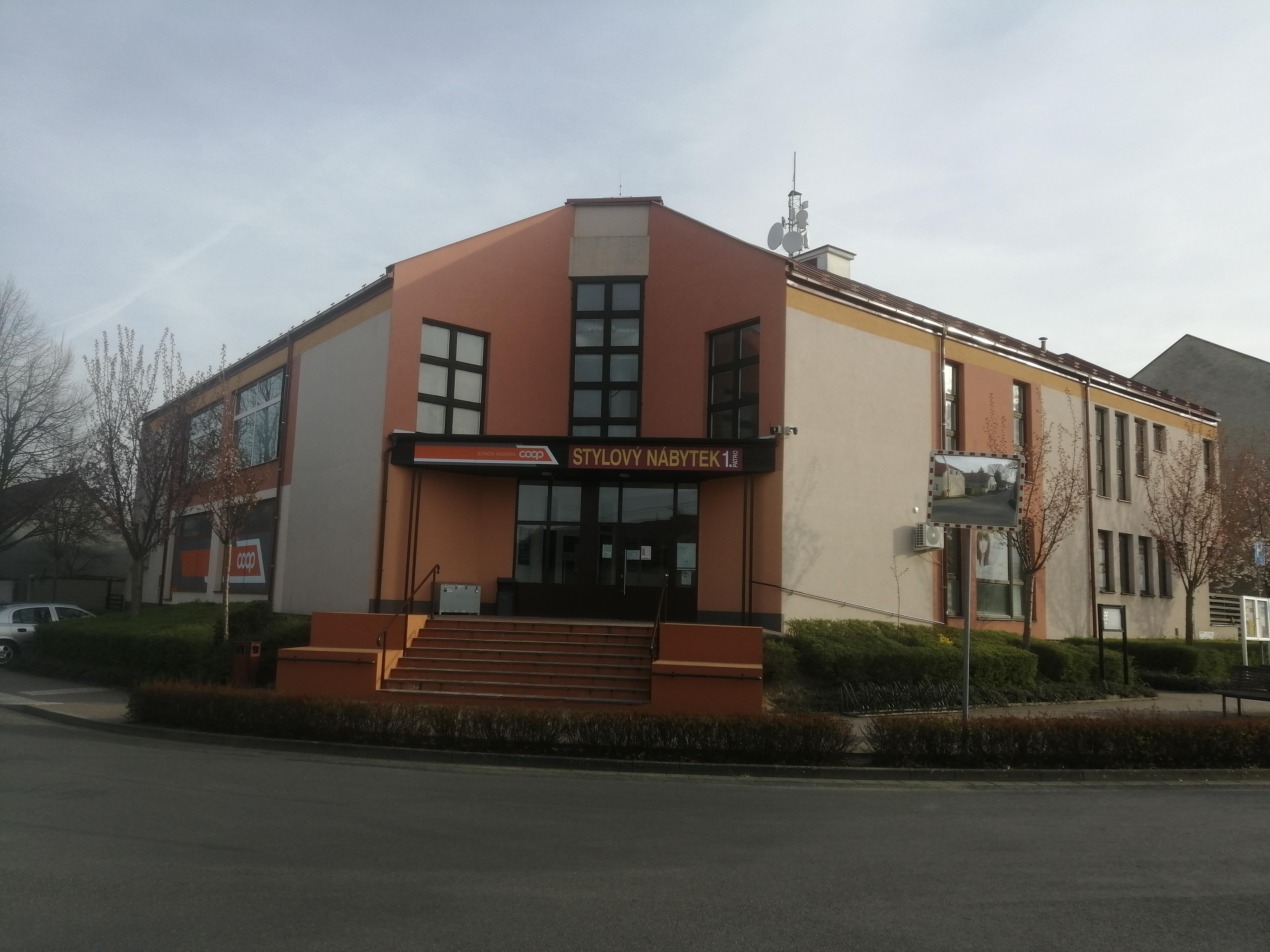 Jednota, spotřební družstvo v Hodoníně - COOP