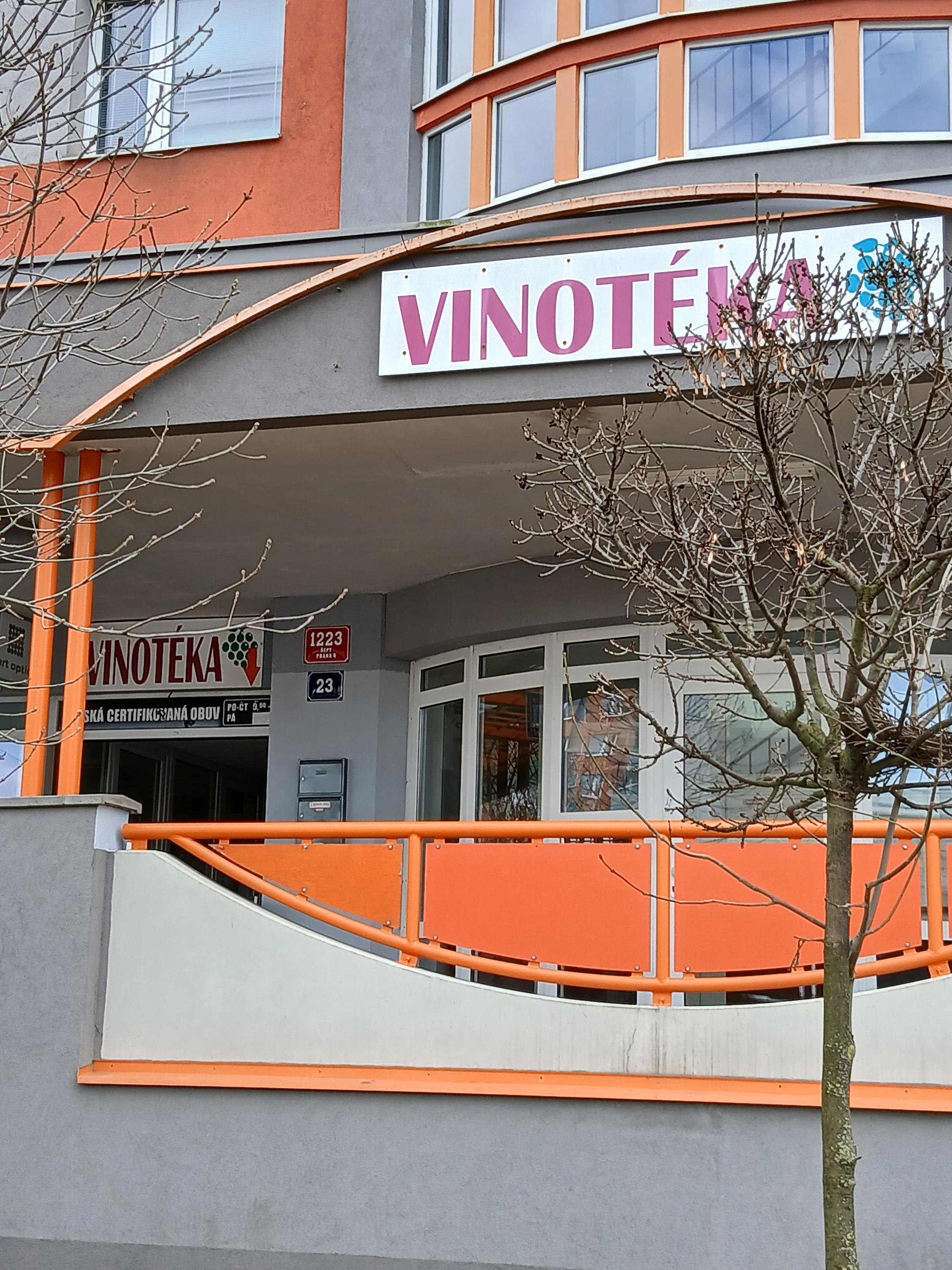 Vinotéka Šestka foto 3