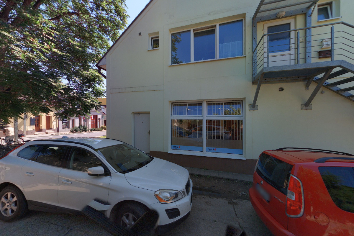 Česká spořitelna, a.s. foto 2