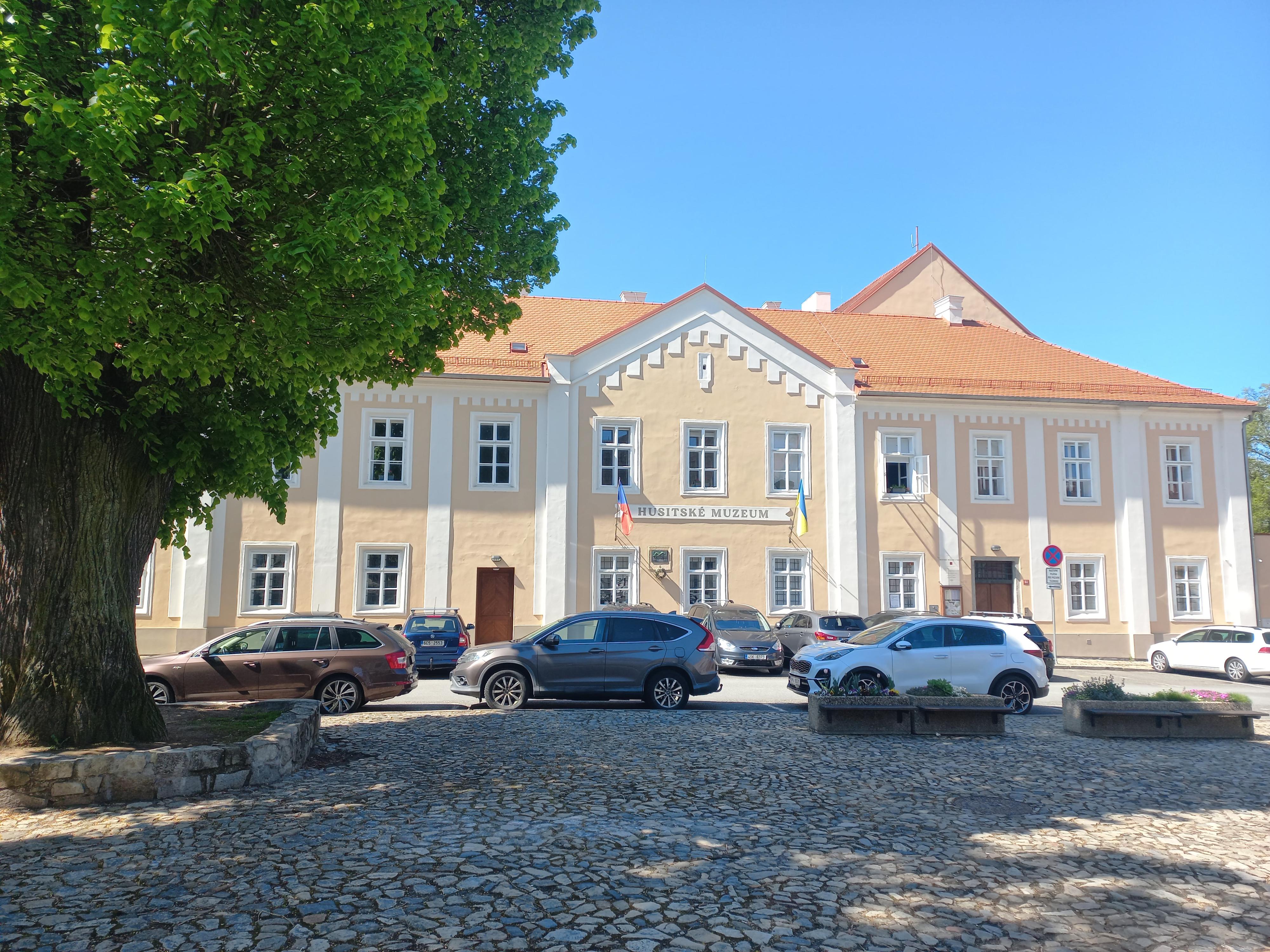 Knihovna Husitského muzea Tábor foto 3