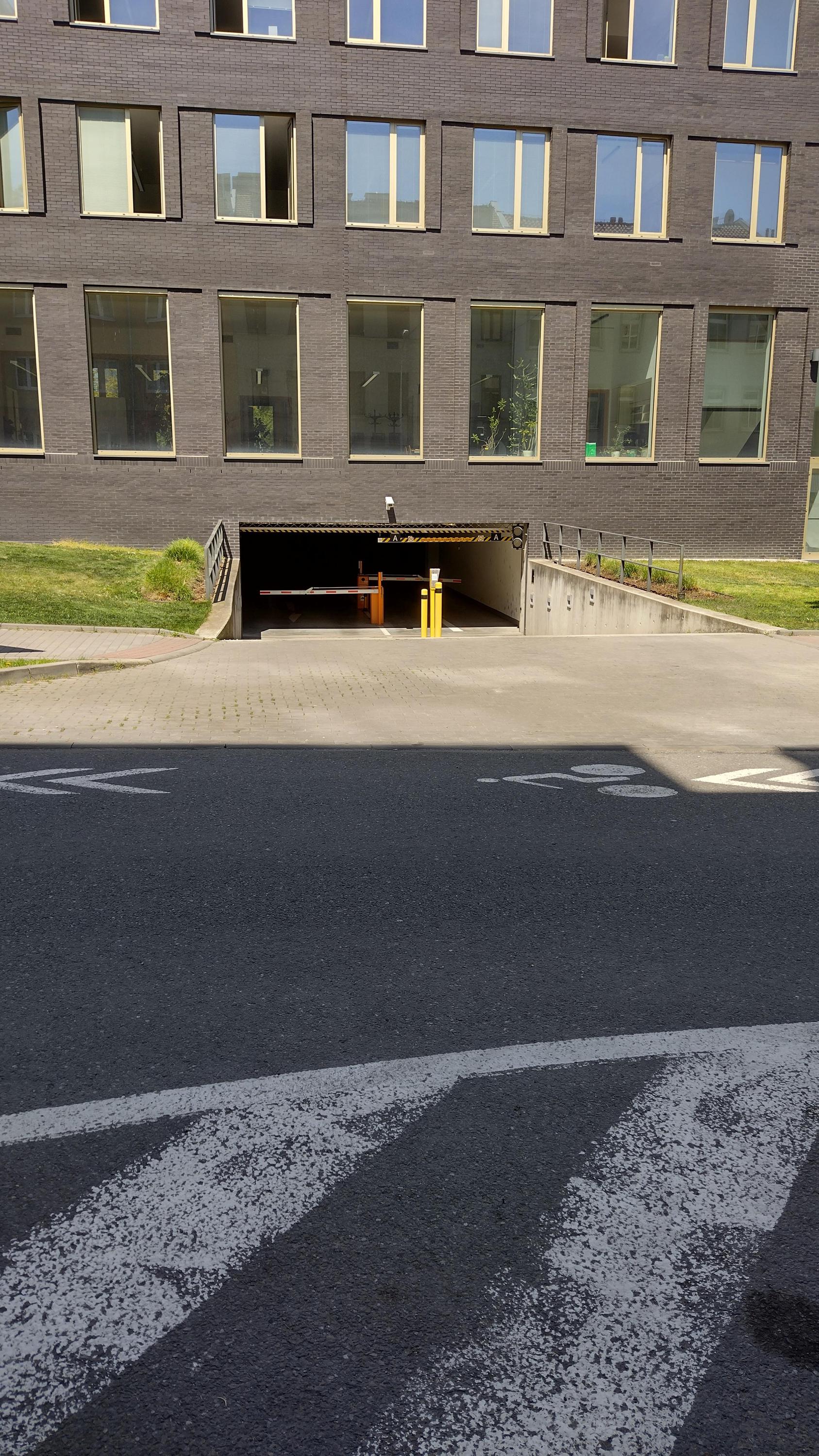 Fakulta informatiky Masarykovy univerzity foto 3